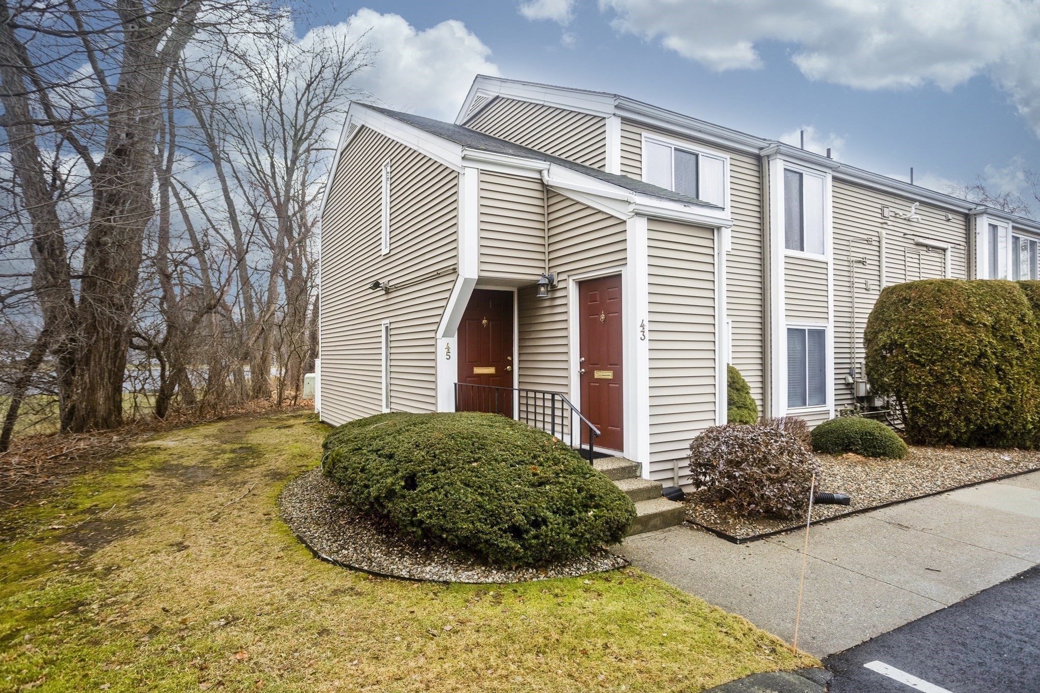 45 Nassau Dr Unit 45, Springfield, MA 01129 - Image 1