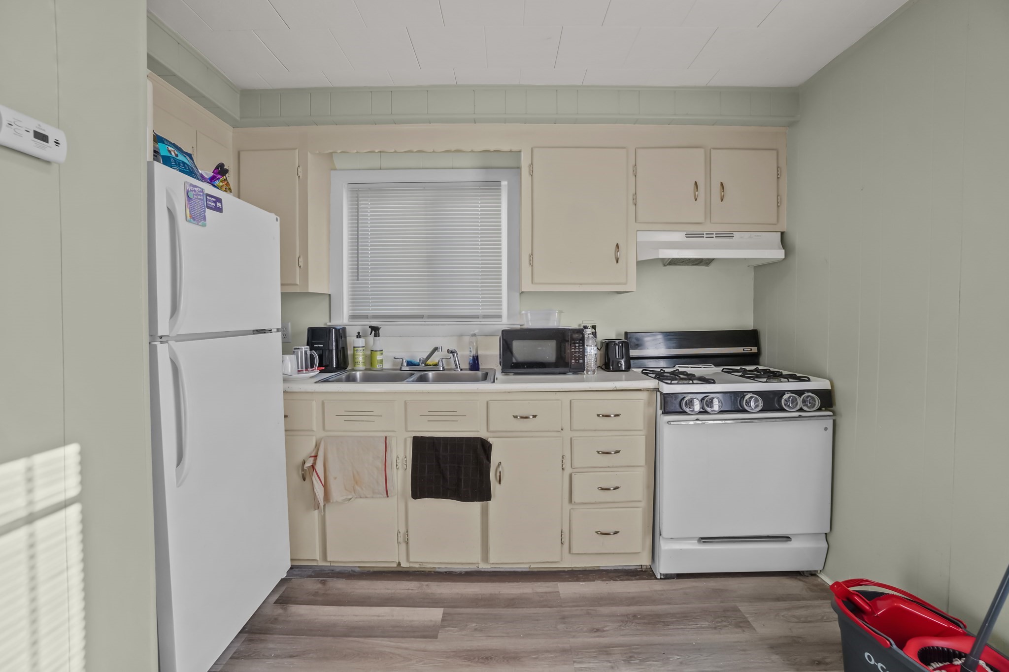 105 Park St, Fall River, MA 02721 - Image 9