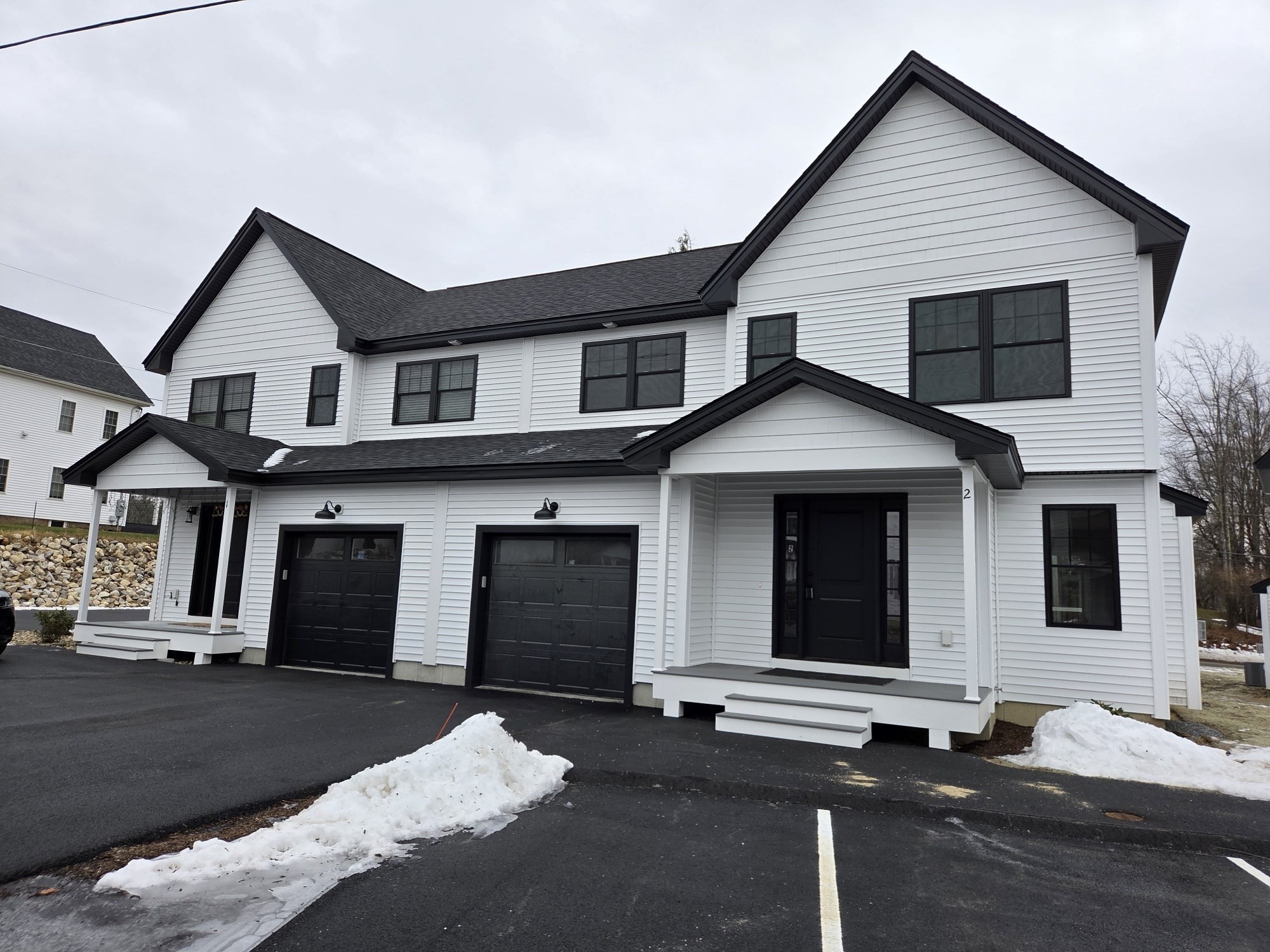 711 Massachusetts Avenue Unit 2, Lunenburg, MA 01462 - Image 1