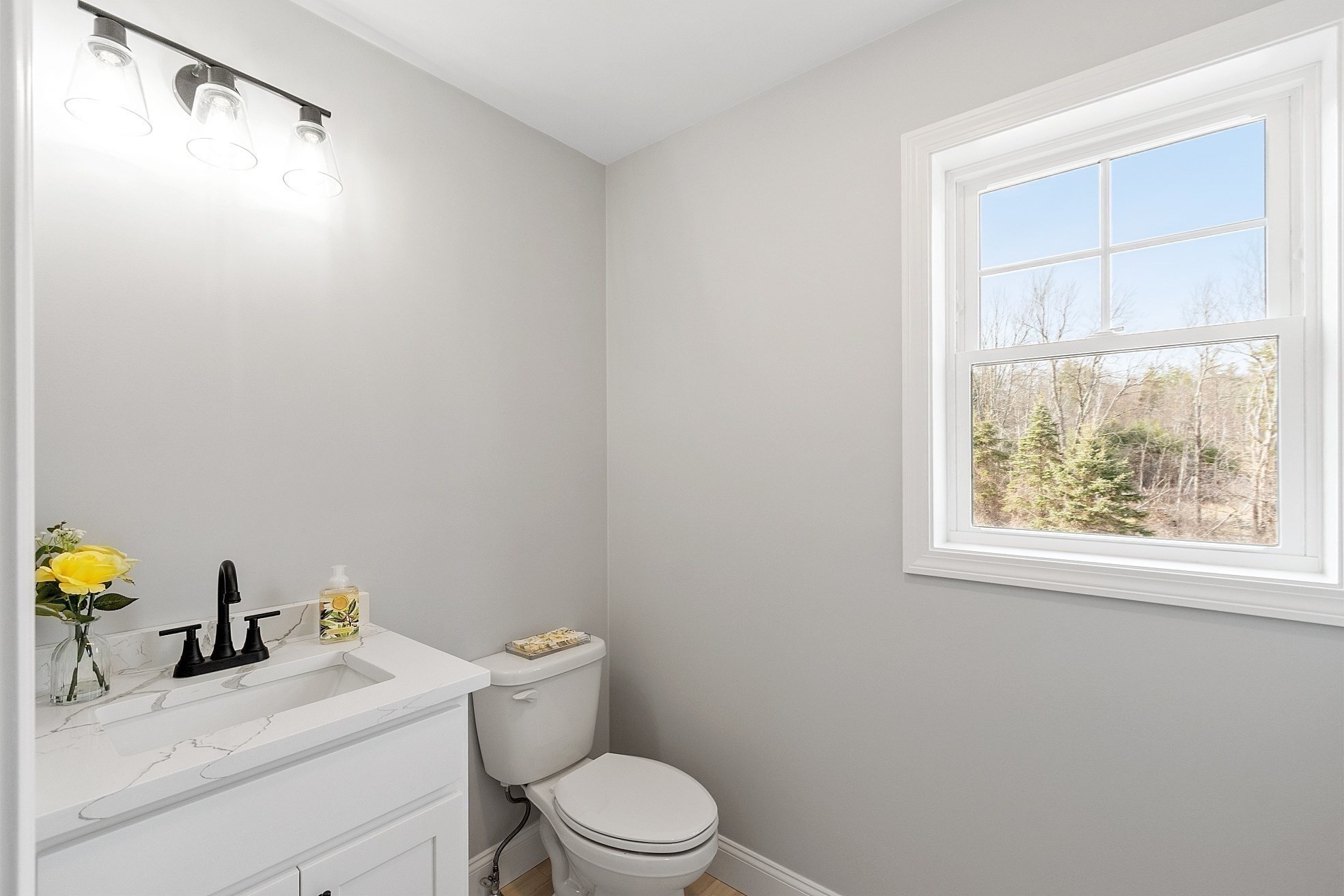 711 Massachusetts Avenue Unit 2, Lunenburg, MA 01462 - Image 20