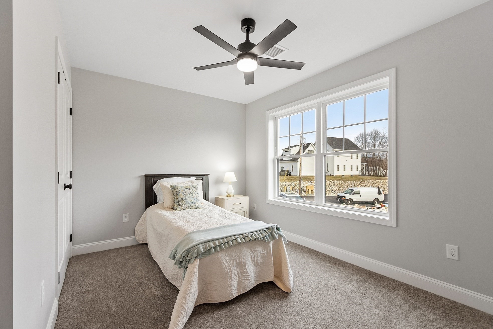 711 Massachusetts Avenue Unit 2, Lunenburg, MA 01462 - Image 33