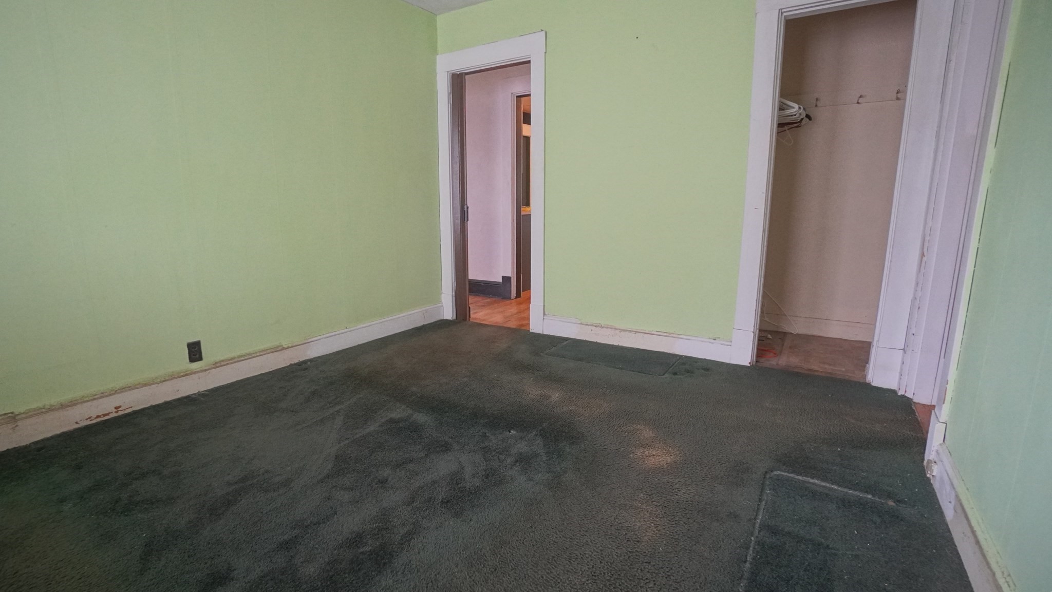 49 Upland St, Springfield, MA 01104 - Image 16