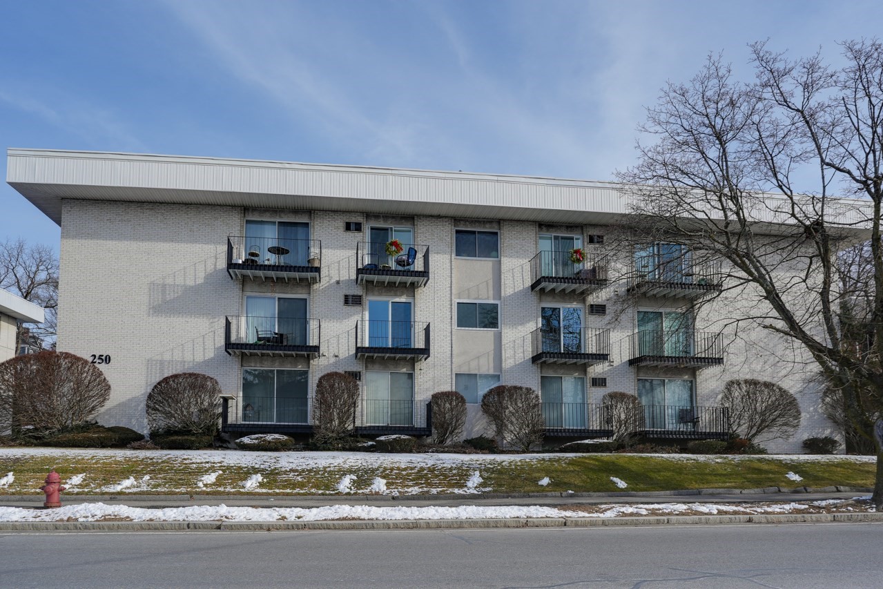 250 Nesmith St Unit A11, Lowell, MA 01852 - Image 2