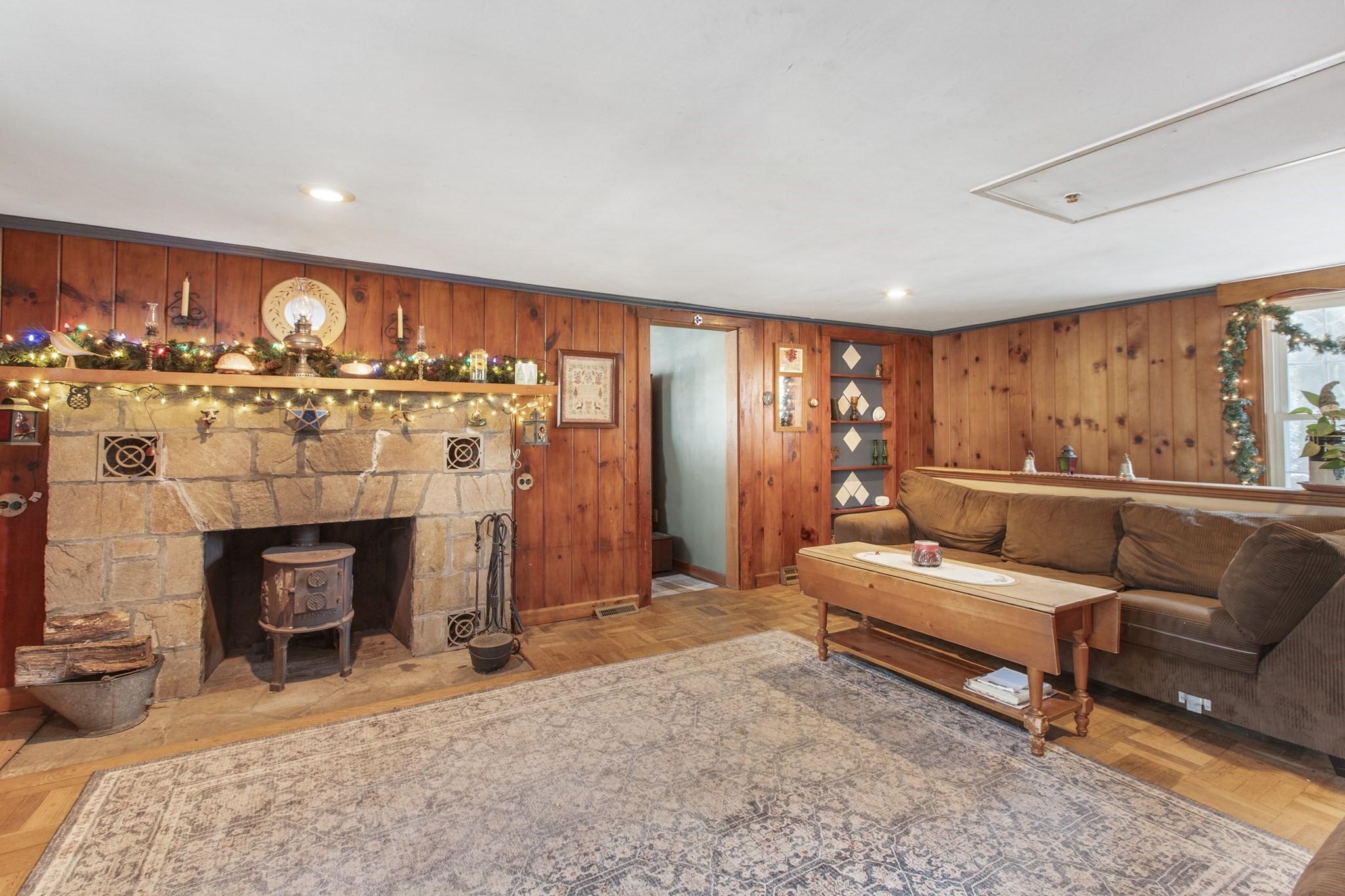 22 Mill Pond Rd, Pembroke, MA 02359 - Image 11