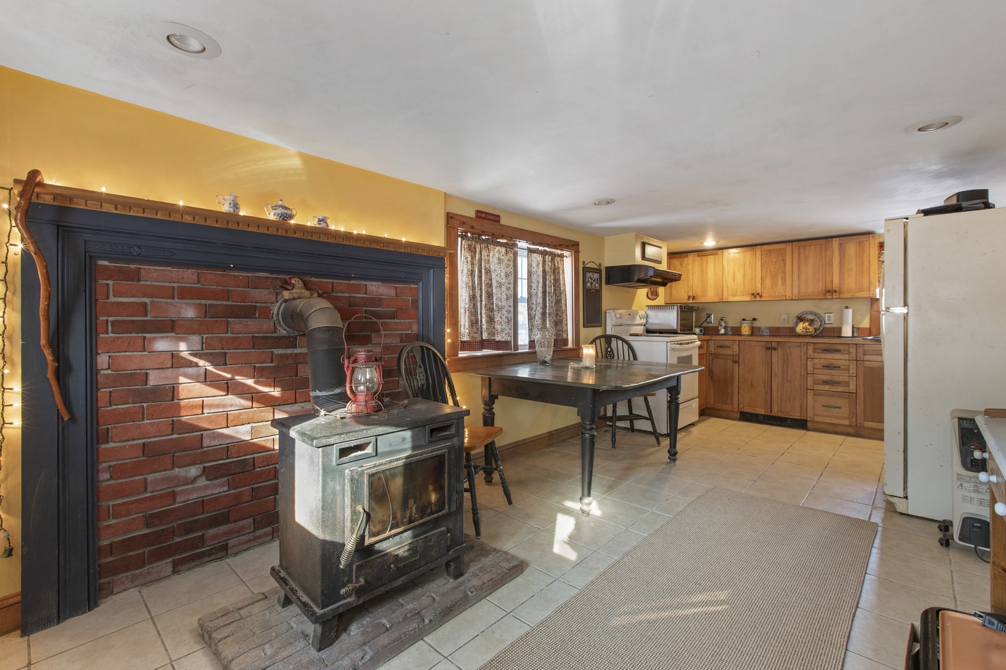 22 Mill Pond Rd, Pembroke, MA 02359 - Image 16