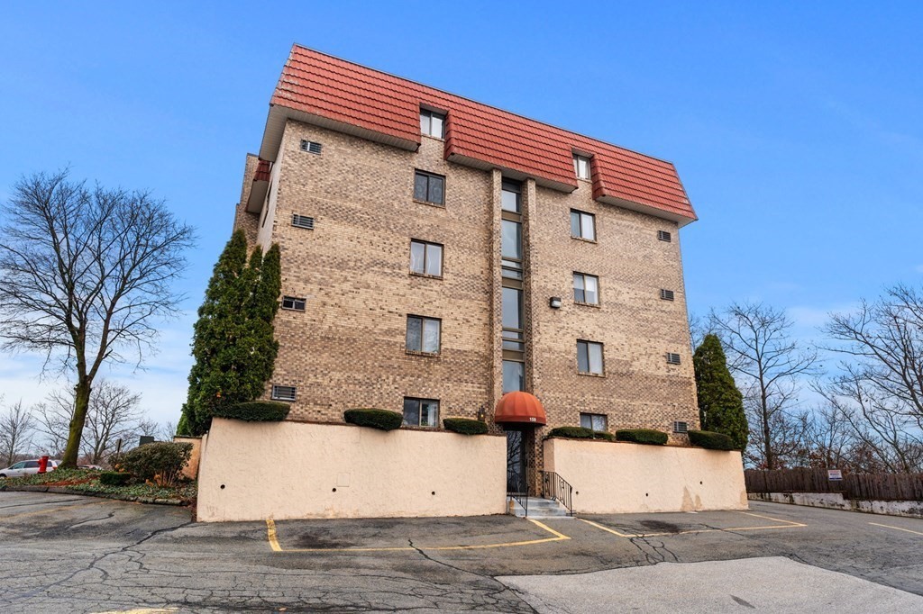 159 Franklin St Unit D2, Stoneham, MA 02180 - Image 3