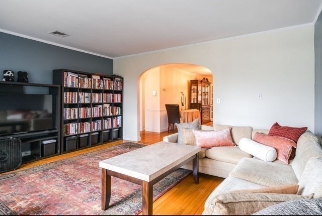 548 Centre Street Unit 5, Newton, MA 02458 - Image 2