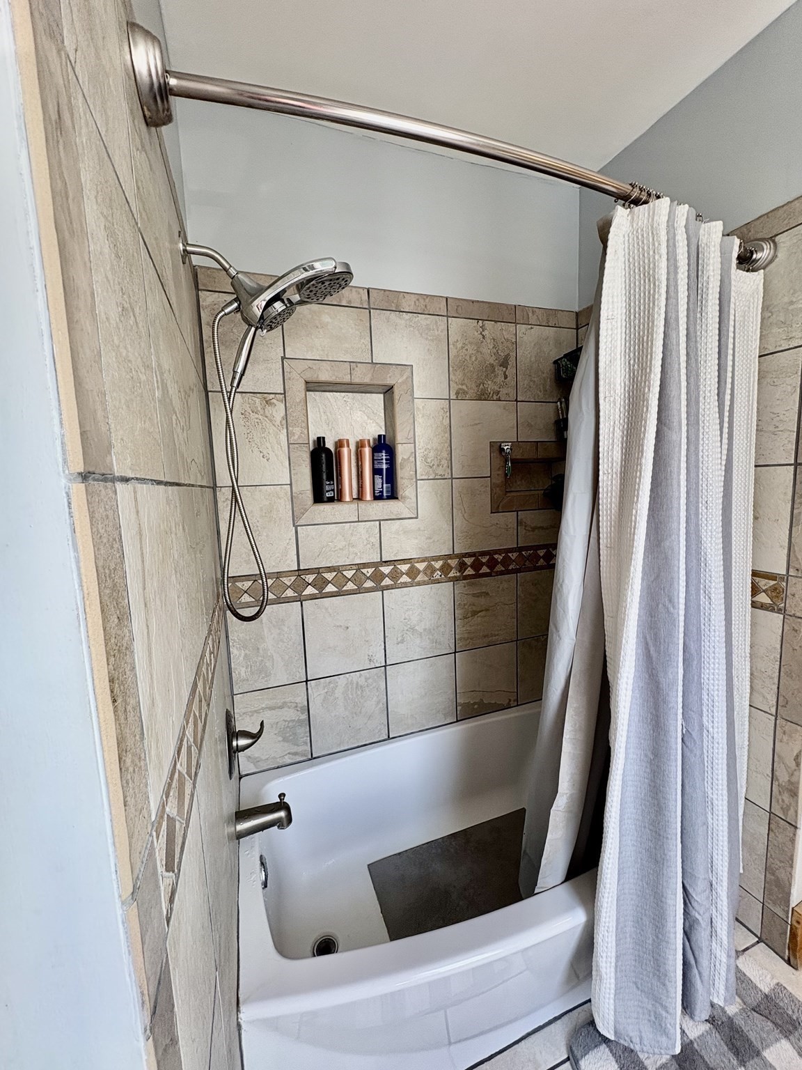 111 Quaboag St, Warren, MA 01083 - Image 21