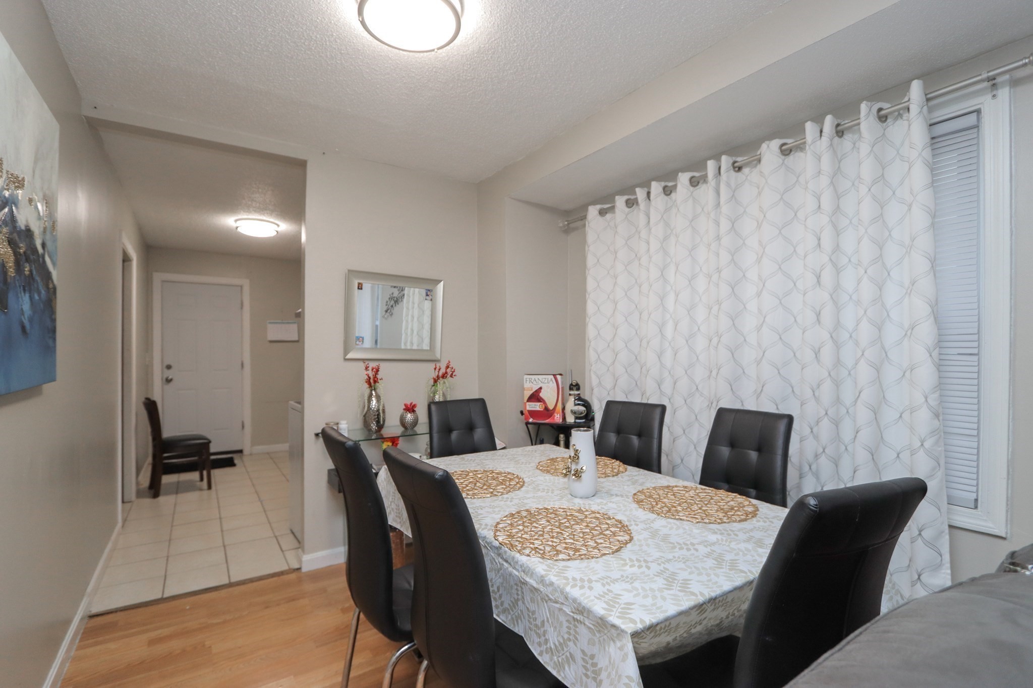 70 Manhattan St, Springfield, MA 01109 - Image 24