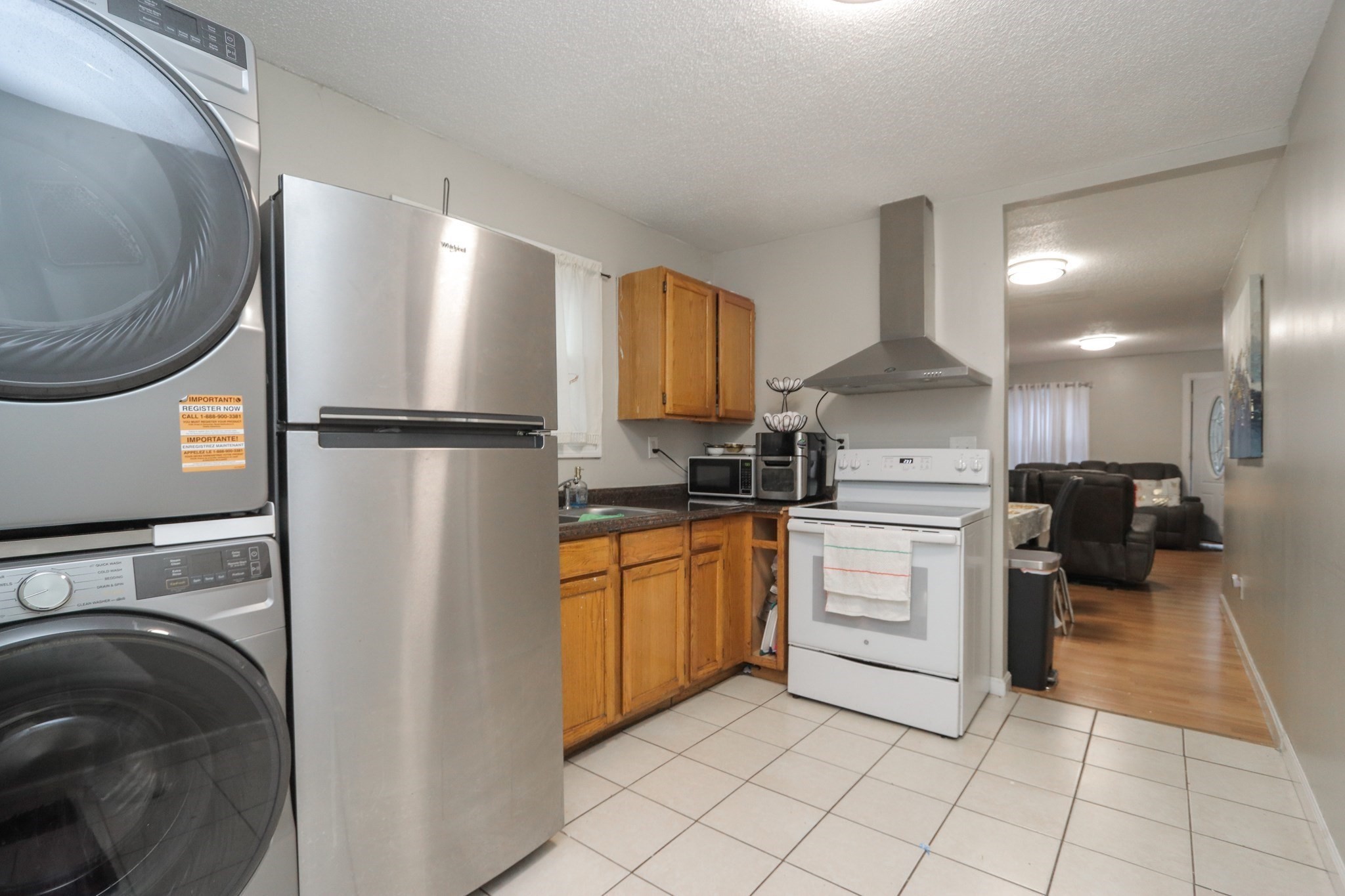 70 Manhattan St, Springfield, MA 01109 - Image 28