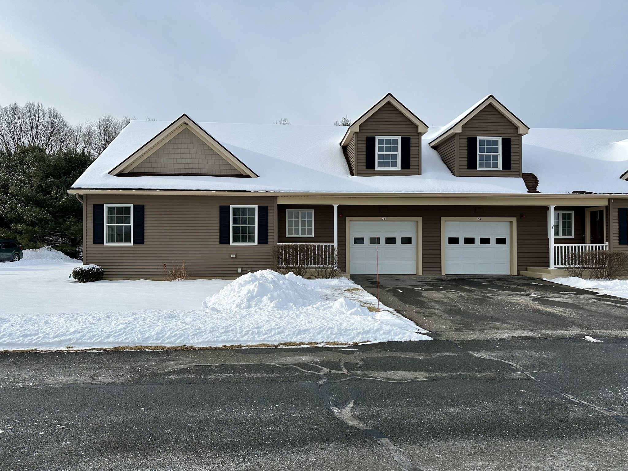 115 Elm Street Unit 7B, Hatfield, MA 01038 - Image 3