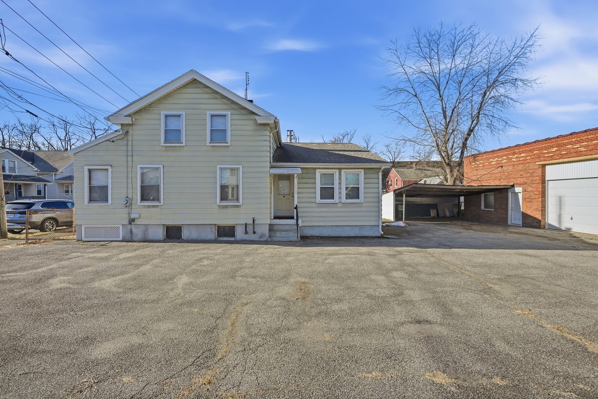 35 Dublin St, Chicopee, MA 01013 - Image 1