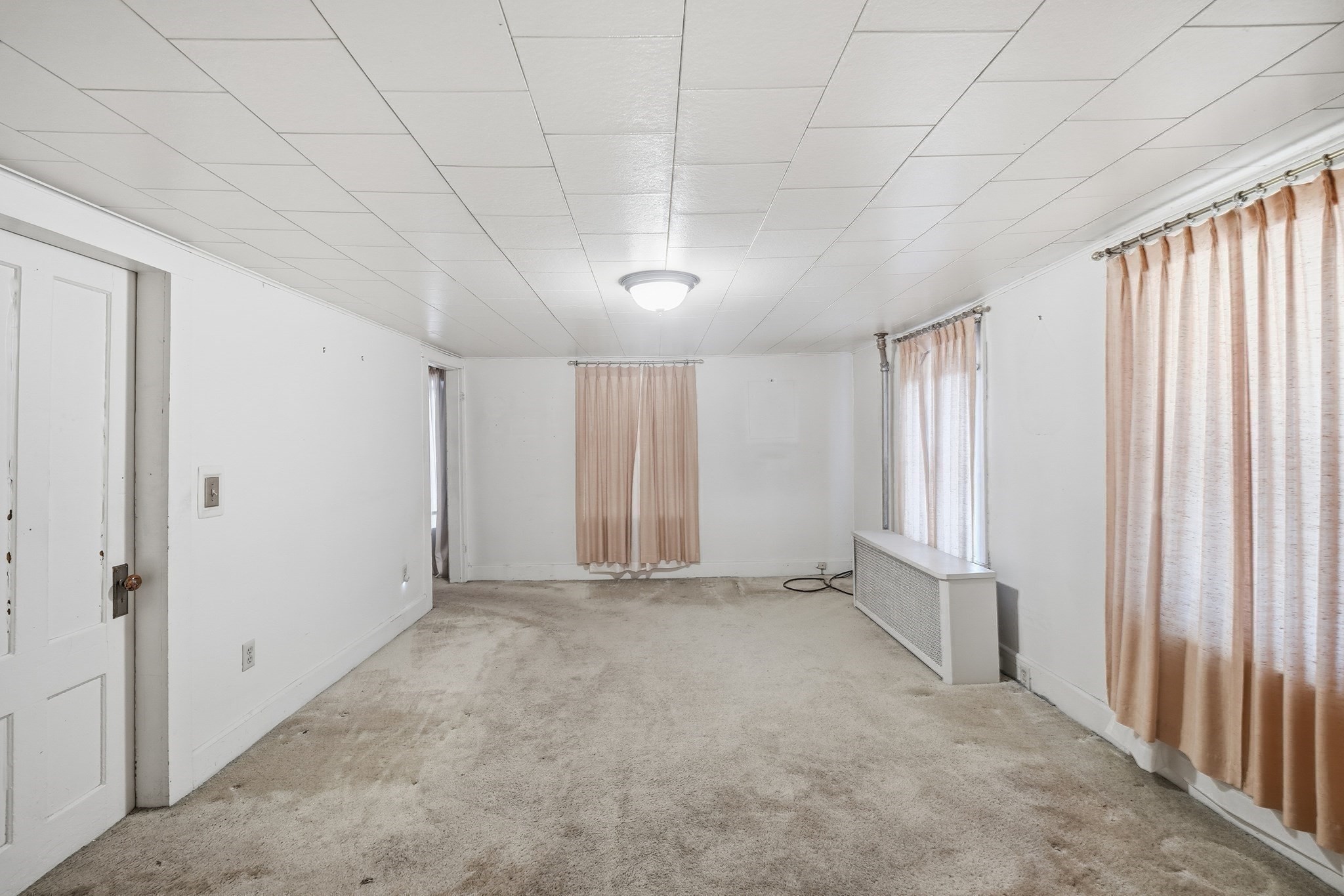 35 Dublin St, Chicopee, MA 01013 - Image 12