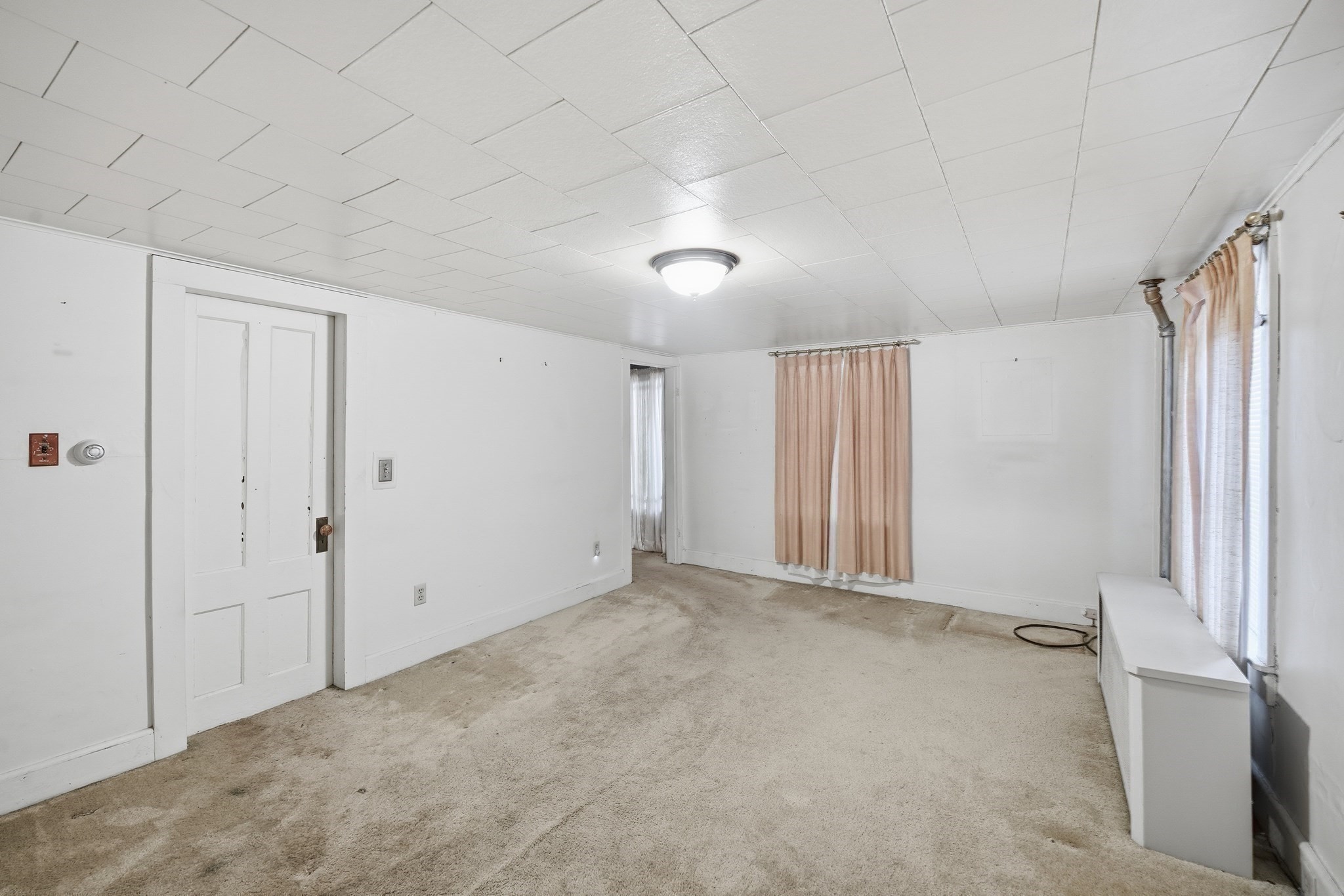 35 Dublin St, Chicopee, MA 01013 - Image 13