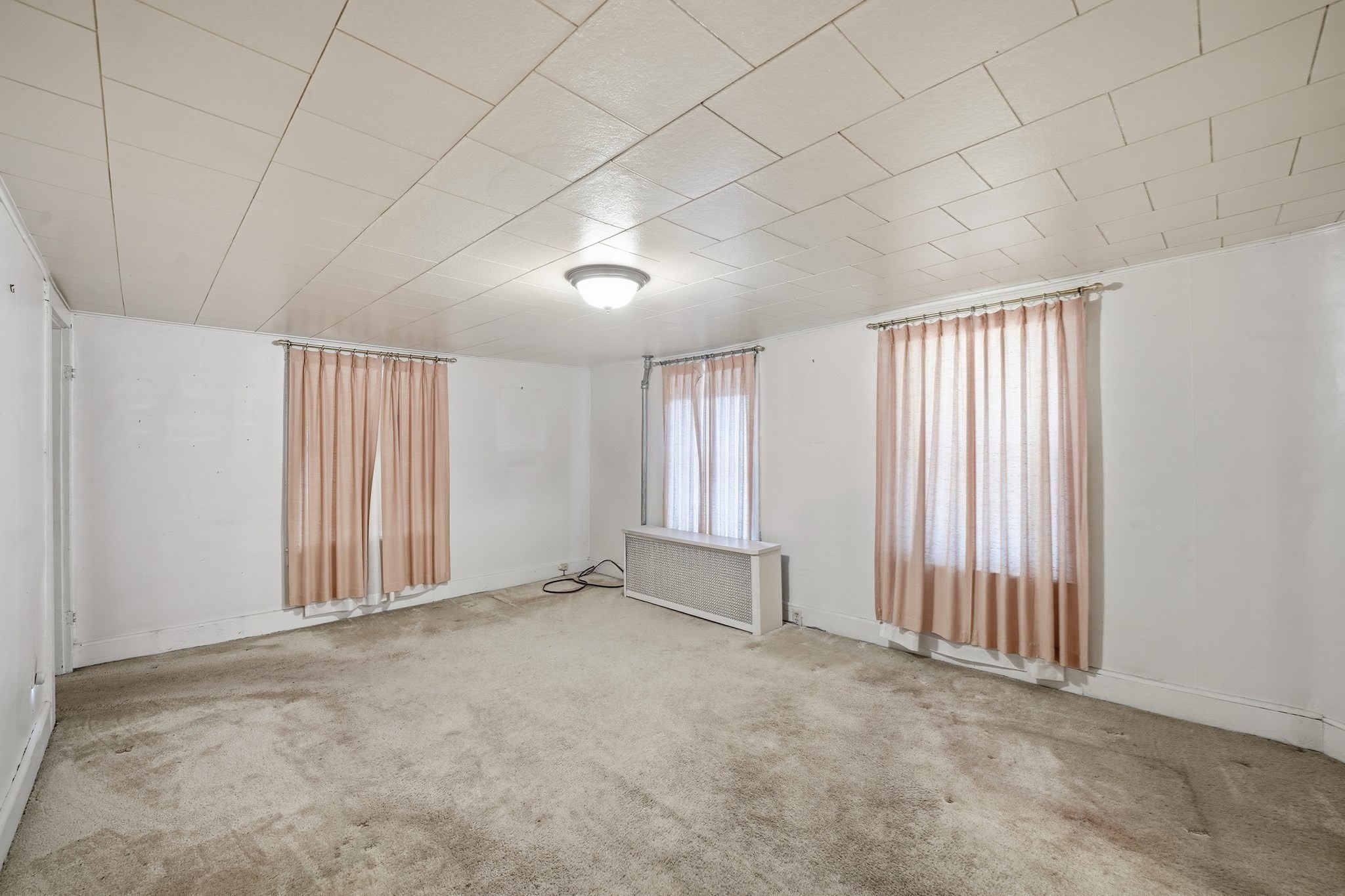 35 Dublin St, Chicopee, MA 01013 - Image 14