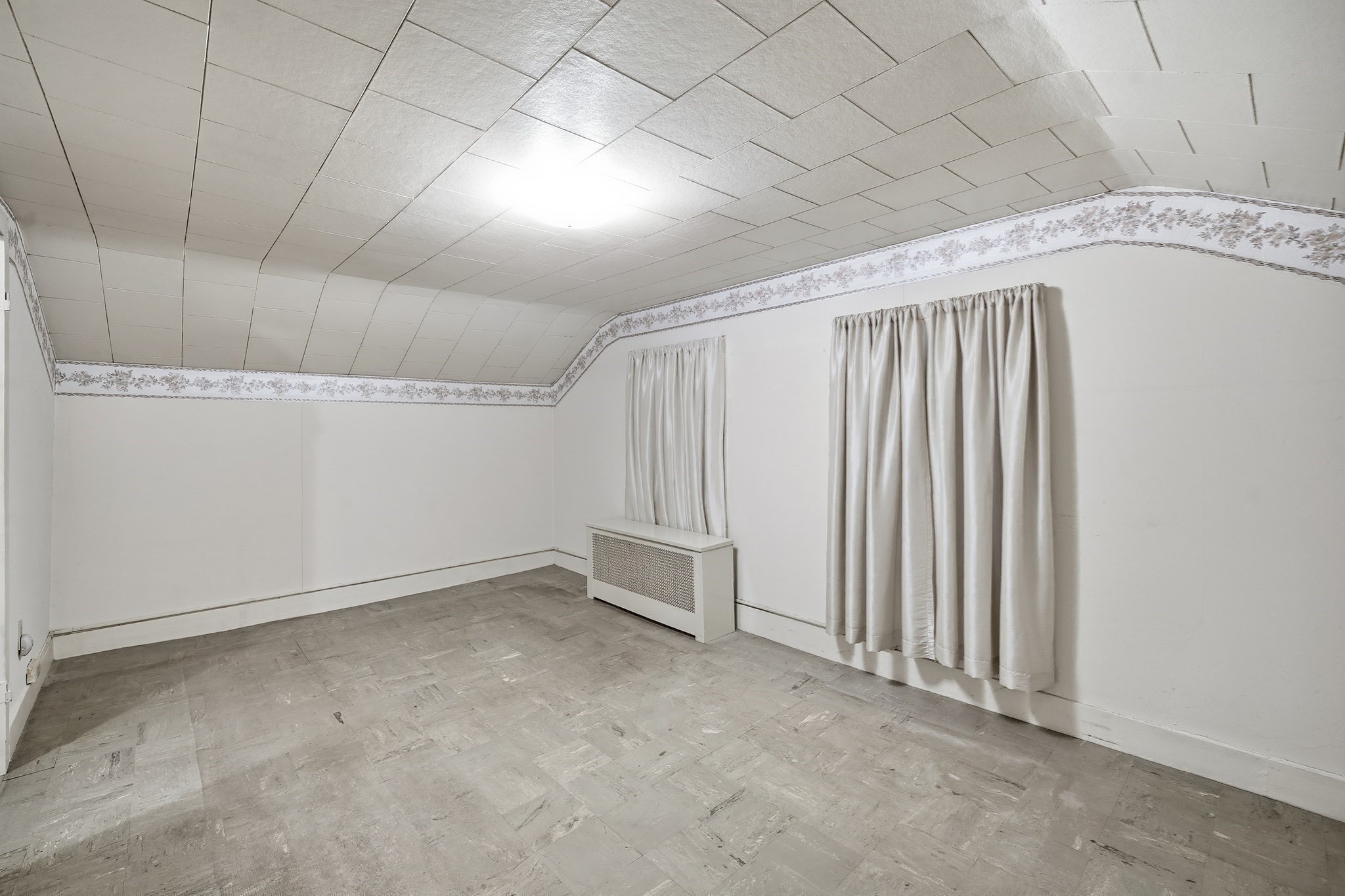 35 Dublin St, Chicopee, MA 01013 - Image 23