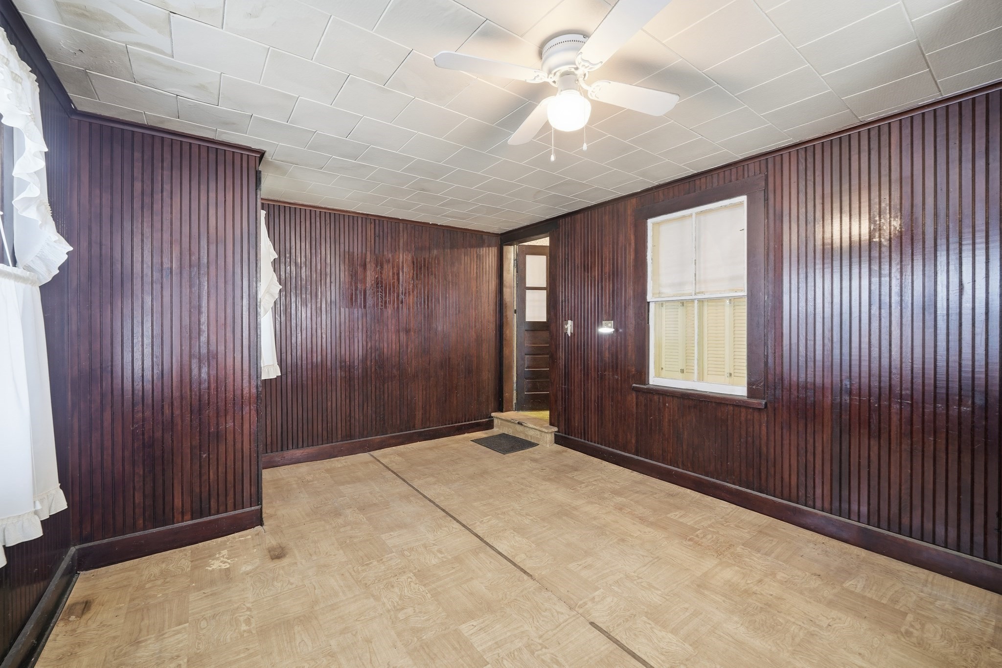 35 Dublin St, Chicopee, MA 01013 - Image 7