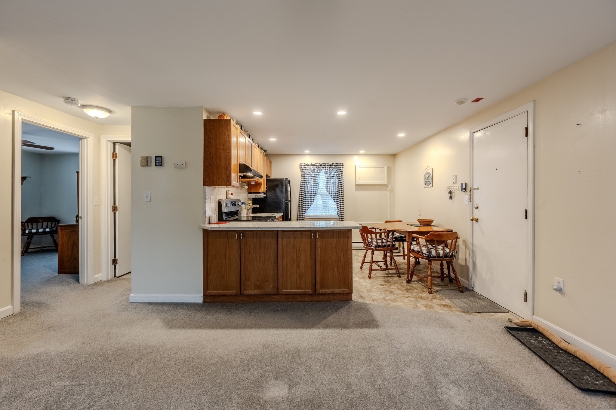 23 Frank St Unit 2, Dracut, MA 01826 - Image 3