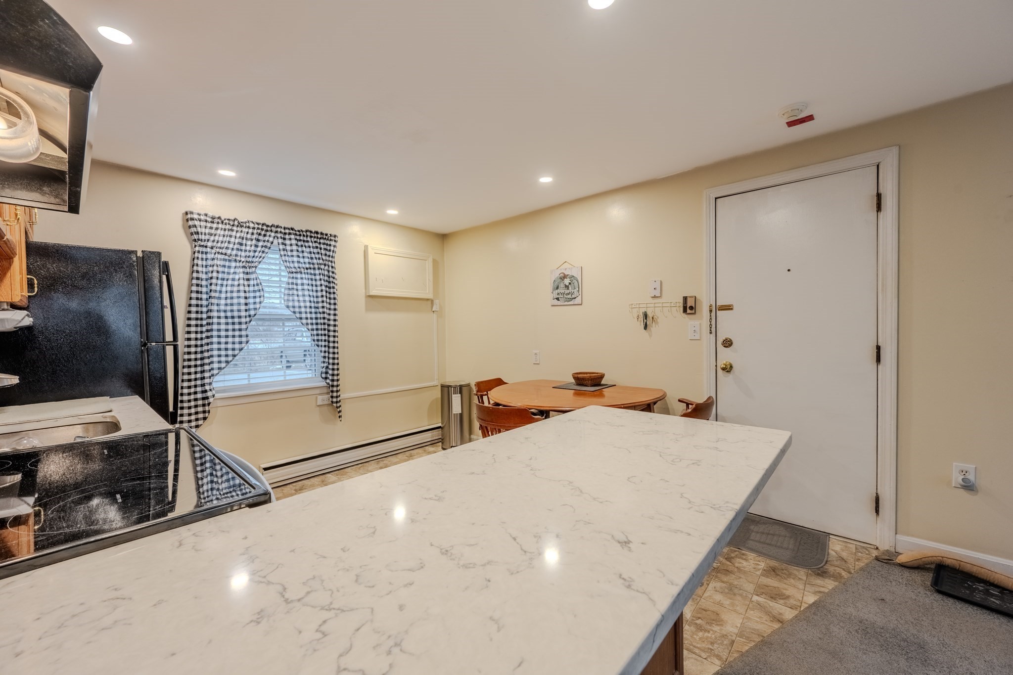 23 Frank St Unit 2, Dracut, MA 01826 - Image 4