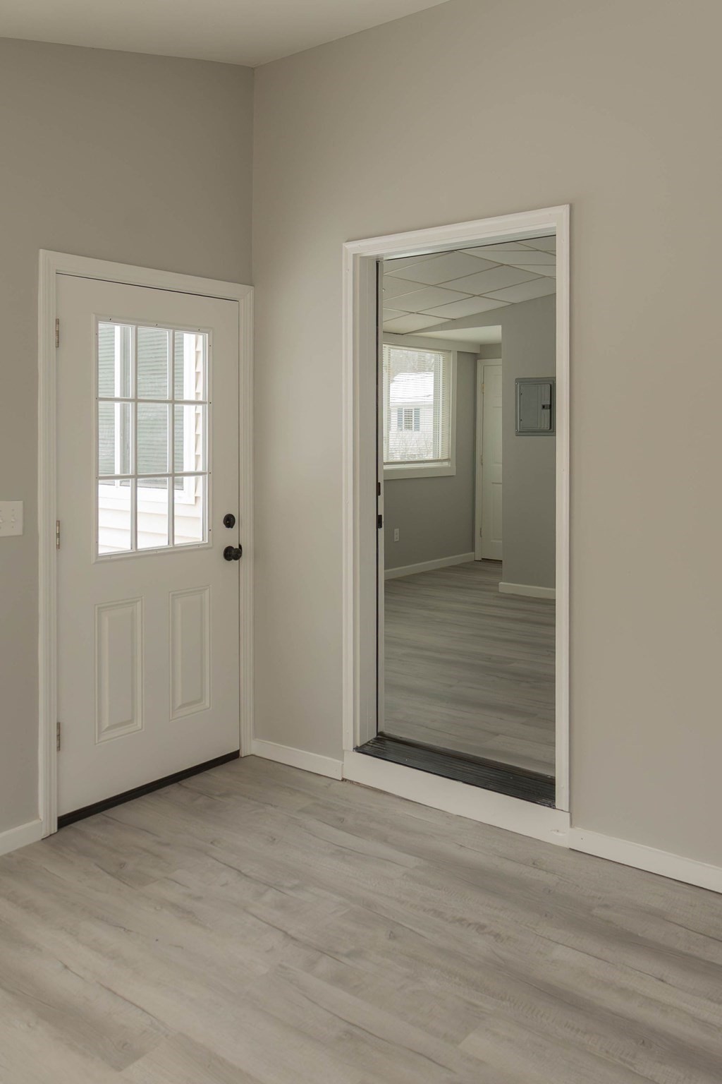 1 Elm Grove Ave, Tyngsborough, MA 01879 - Image 18