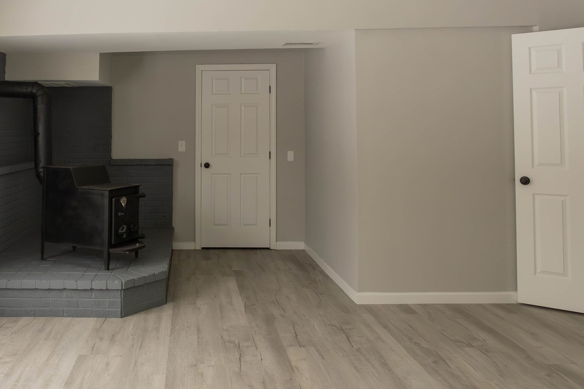 1 Elm Grove Ave, Tyngsborough, MA 01879 - Image 3