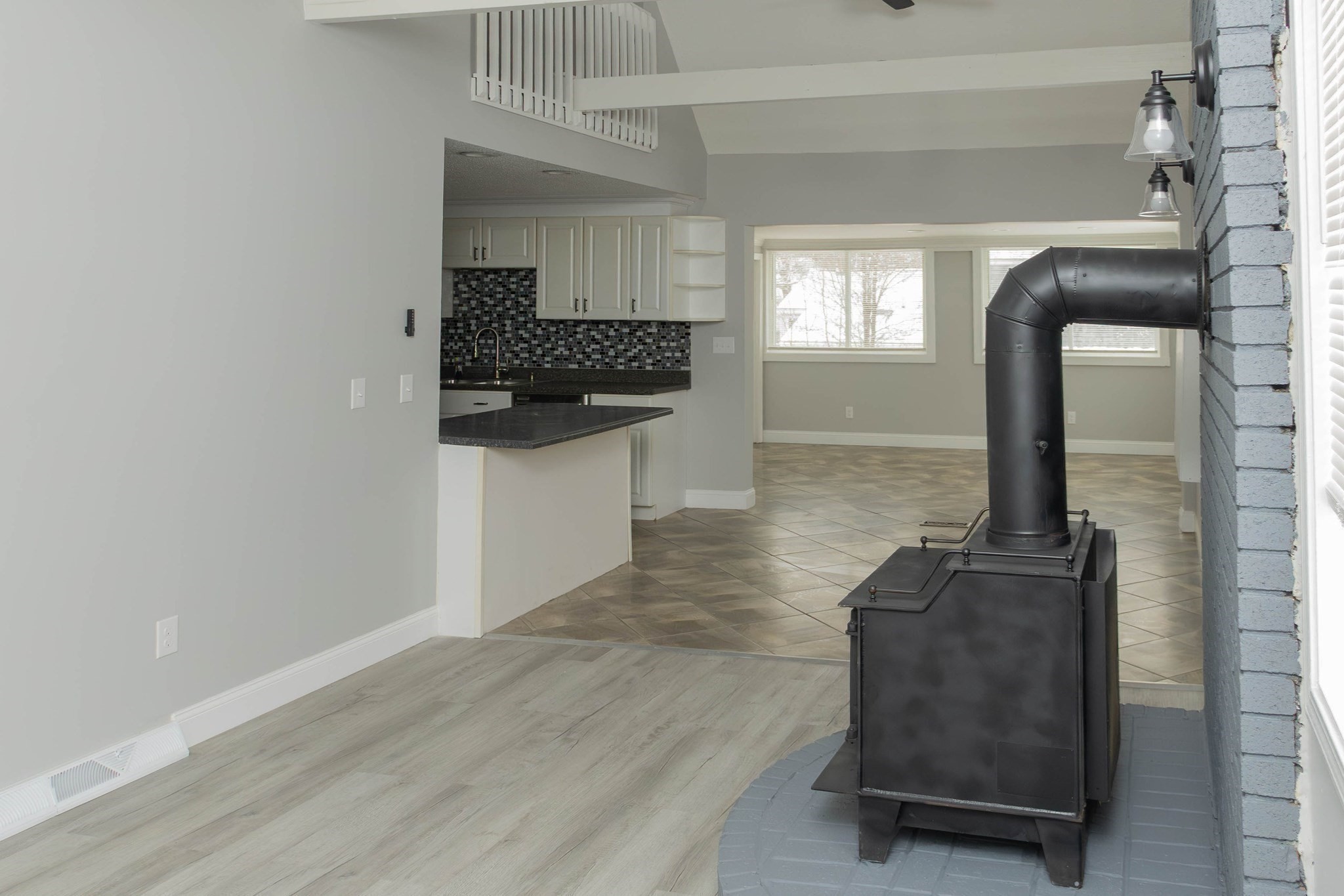 1 Elm Grove Ave, Tyngsborough, MA 01879 - Image 24