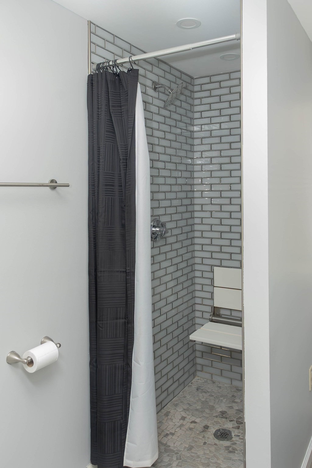 1 Elm Grove Ave, Tyngsborough, MA 01879 - Image 30