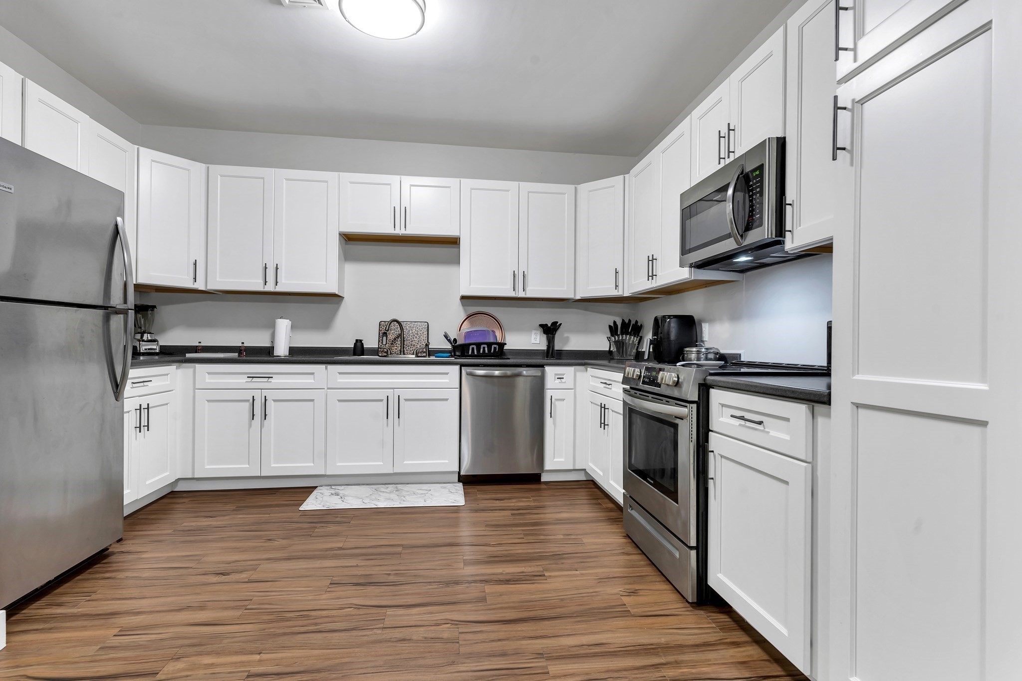 39 Webster St Unit 204, Pawtucket, RI 02860 - Image 2