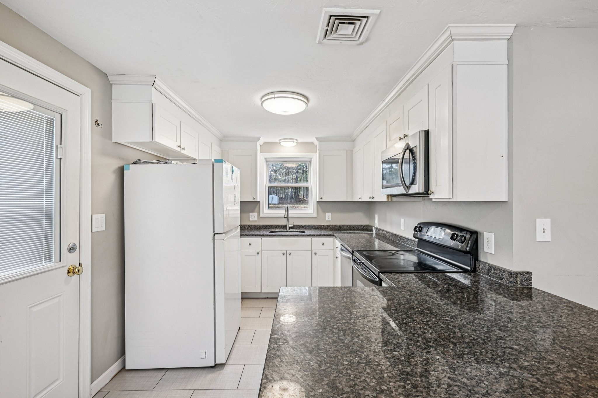 58 Roberts Rd, Bridgewater, MA 02324 - Image 6