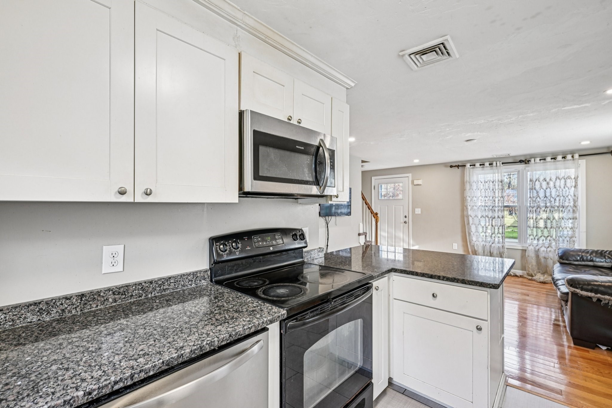 58 Roberts Rd, Bridgewater, MA 02324 - Image 9