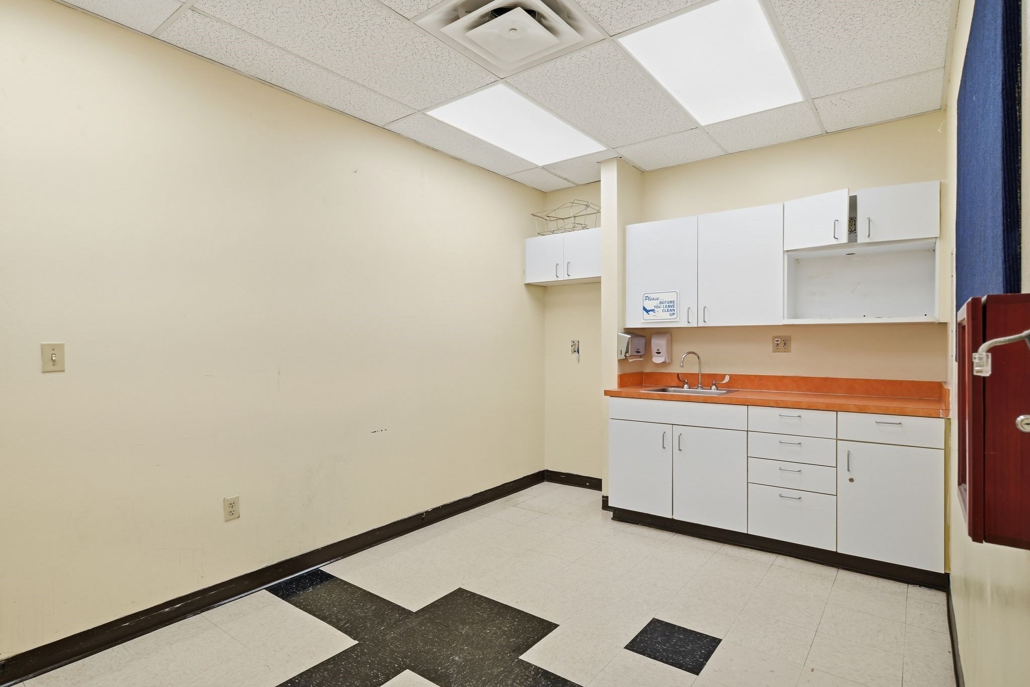 534 Sumner Ave, Springfield, MA 01108 - Image 20