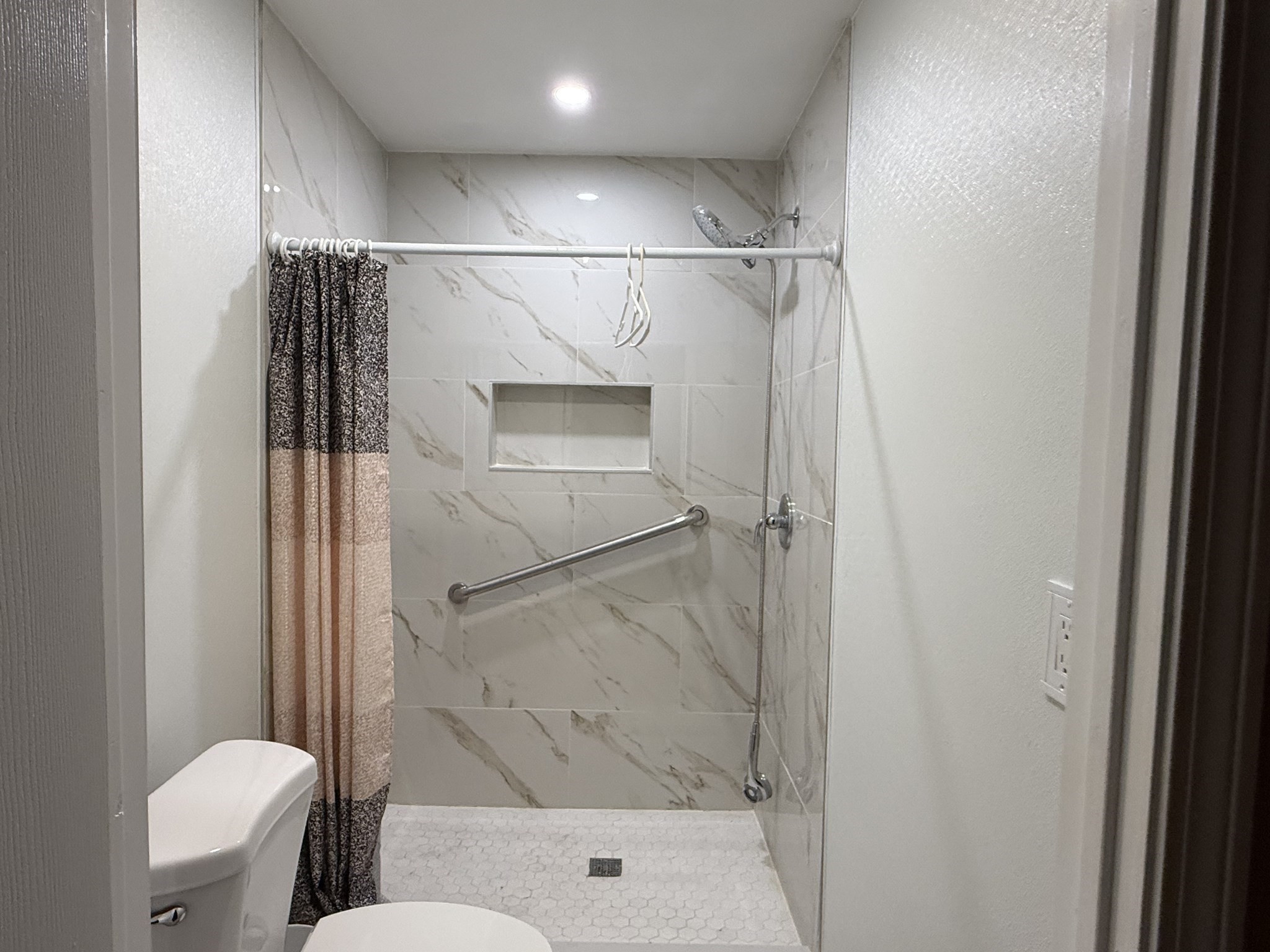 73 Draper Ave, Mansfield, MA 02048 - Image 9