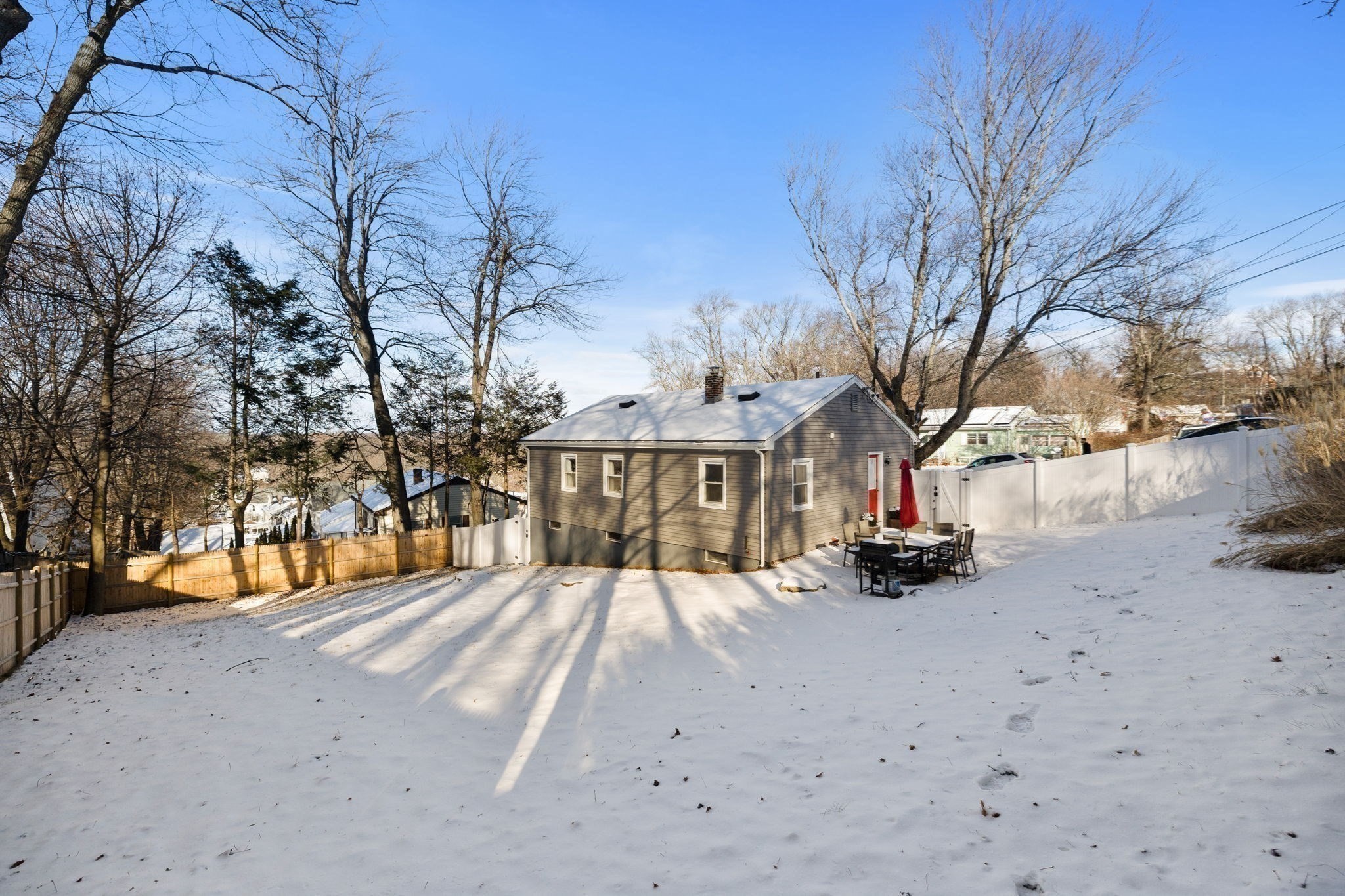 330 Christian St, Lowell, MA 01850 - Image 19