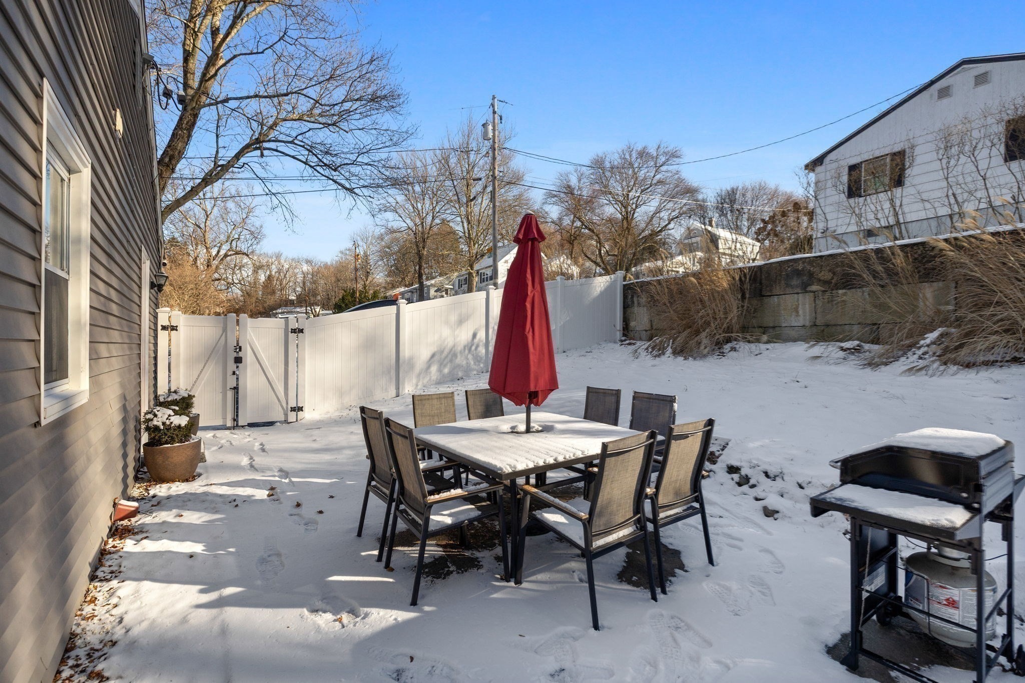 330 Christian St, Lowell, MA 01850 - Image 20