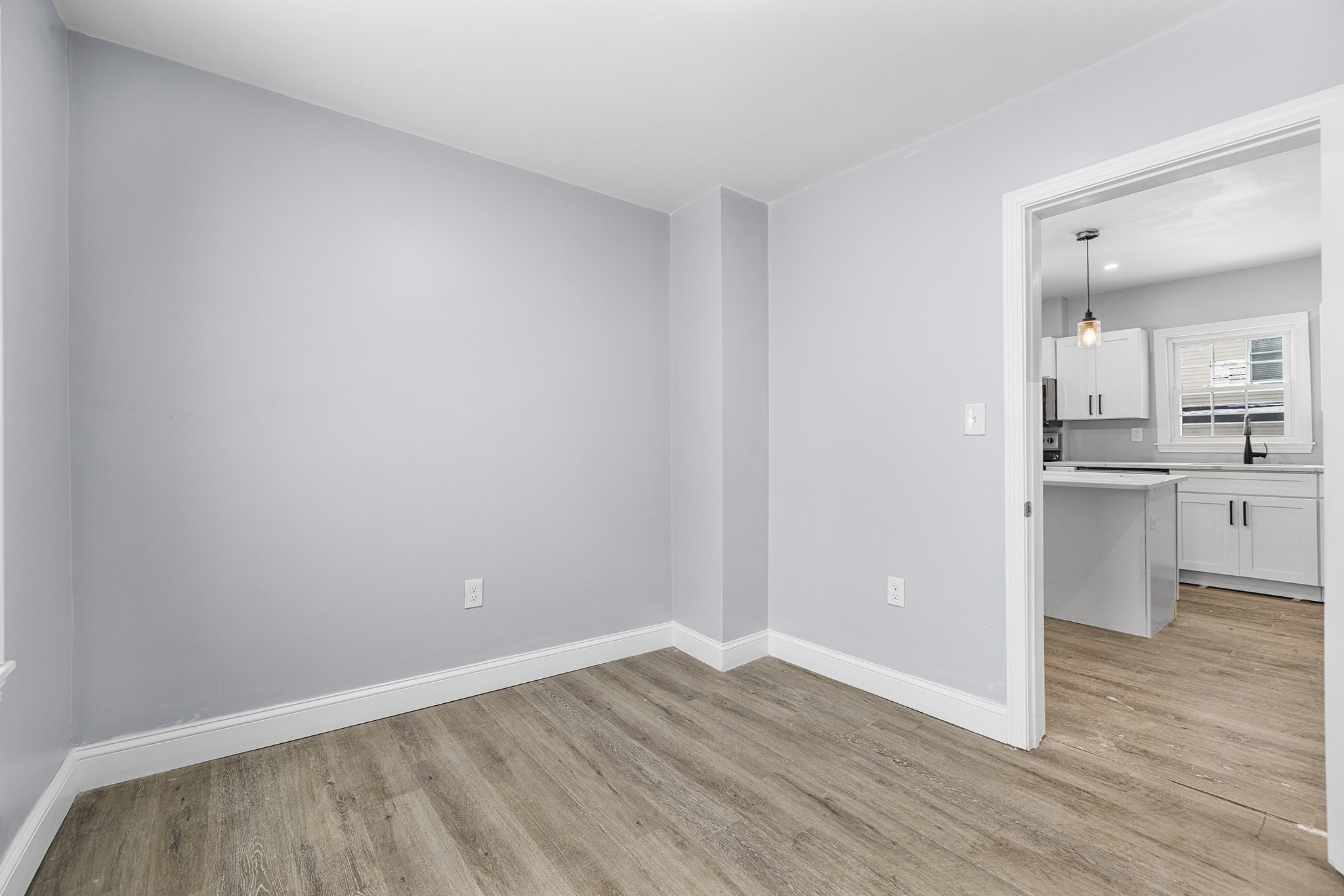 1587 Purchase St, New Bedford, MA 02740 - Image 12