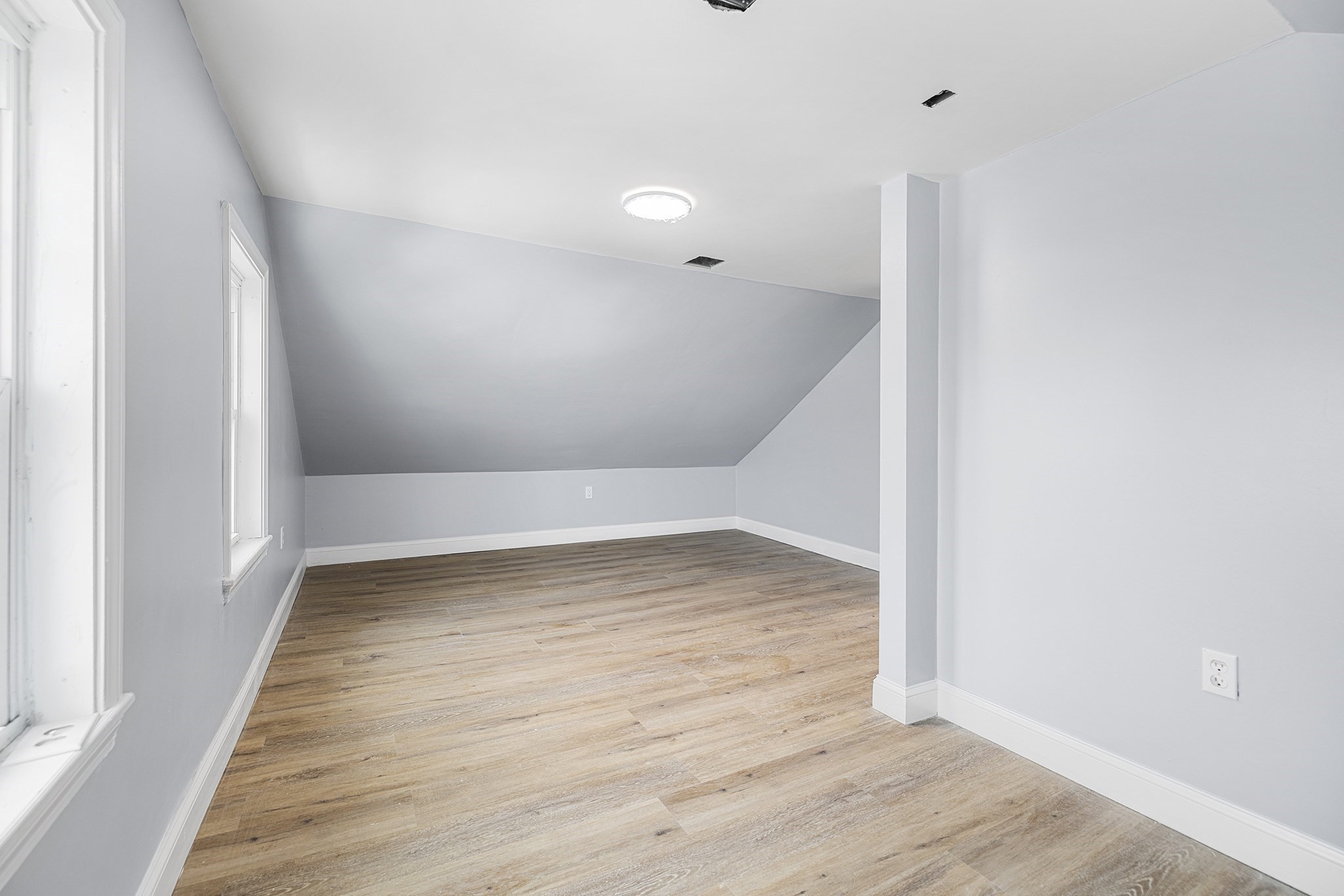 1587 Purchase St, New Bedford, MA 02740 - Image 28