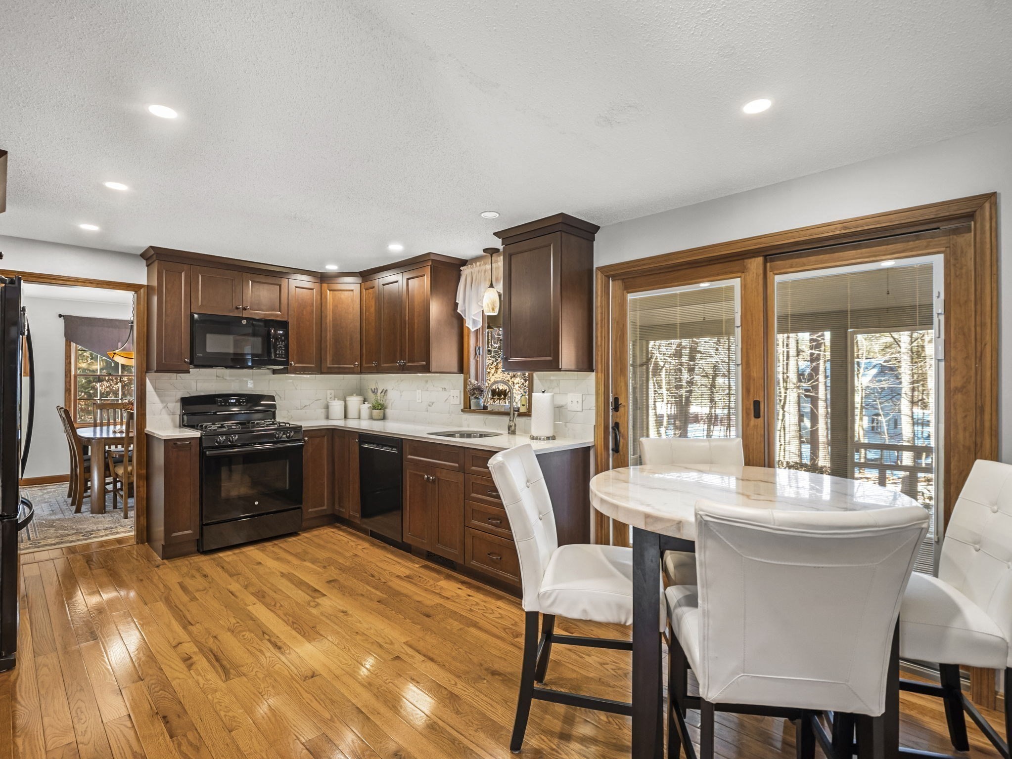 4 Michaels Dr, Tyngsborough, MA 01879 - Image 2