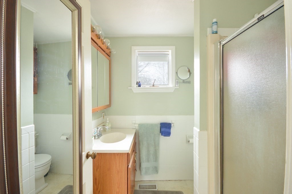 3 Hunnewell St, Melrose, MA 02176 - Image 14