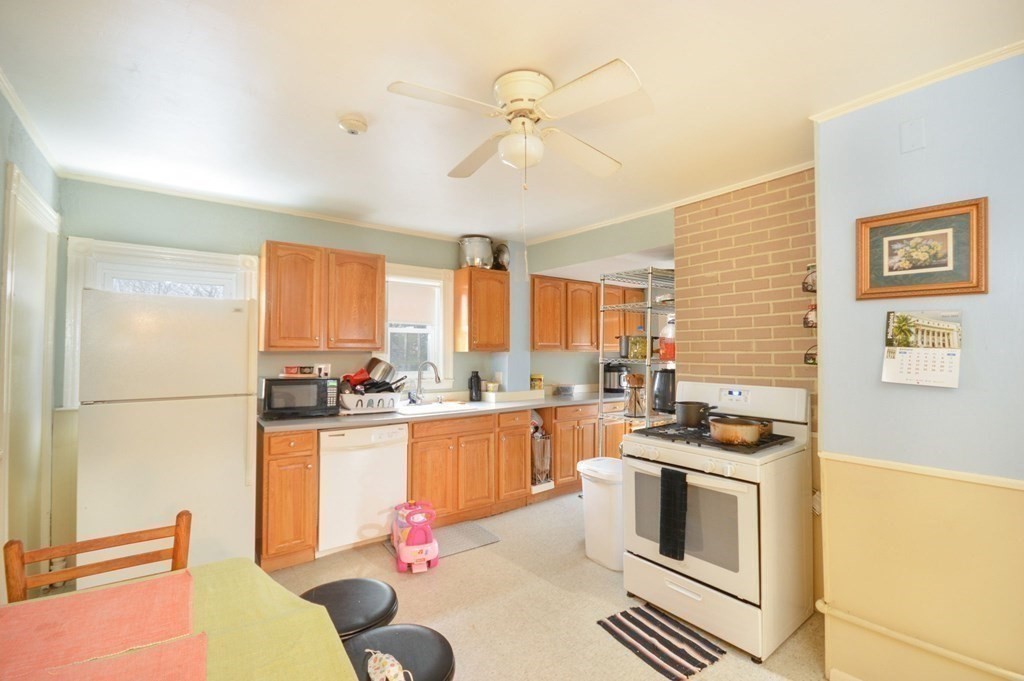 3 Hunnewell St, Melrose, MA 02176 - Image 23