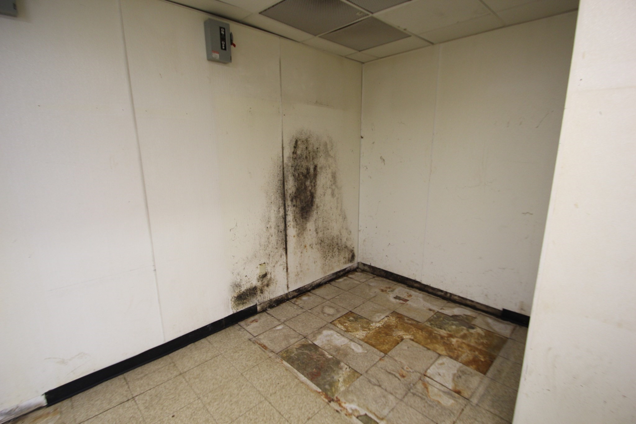 4 Lowell Unit 7, North Reading, MA 01864 - Image 17