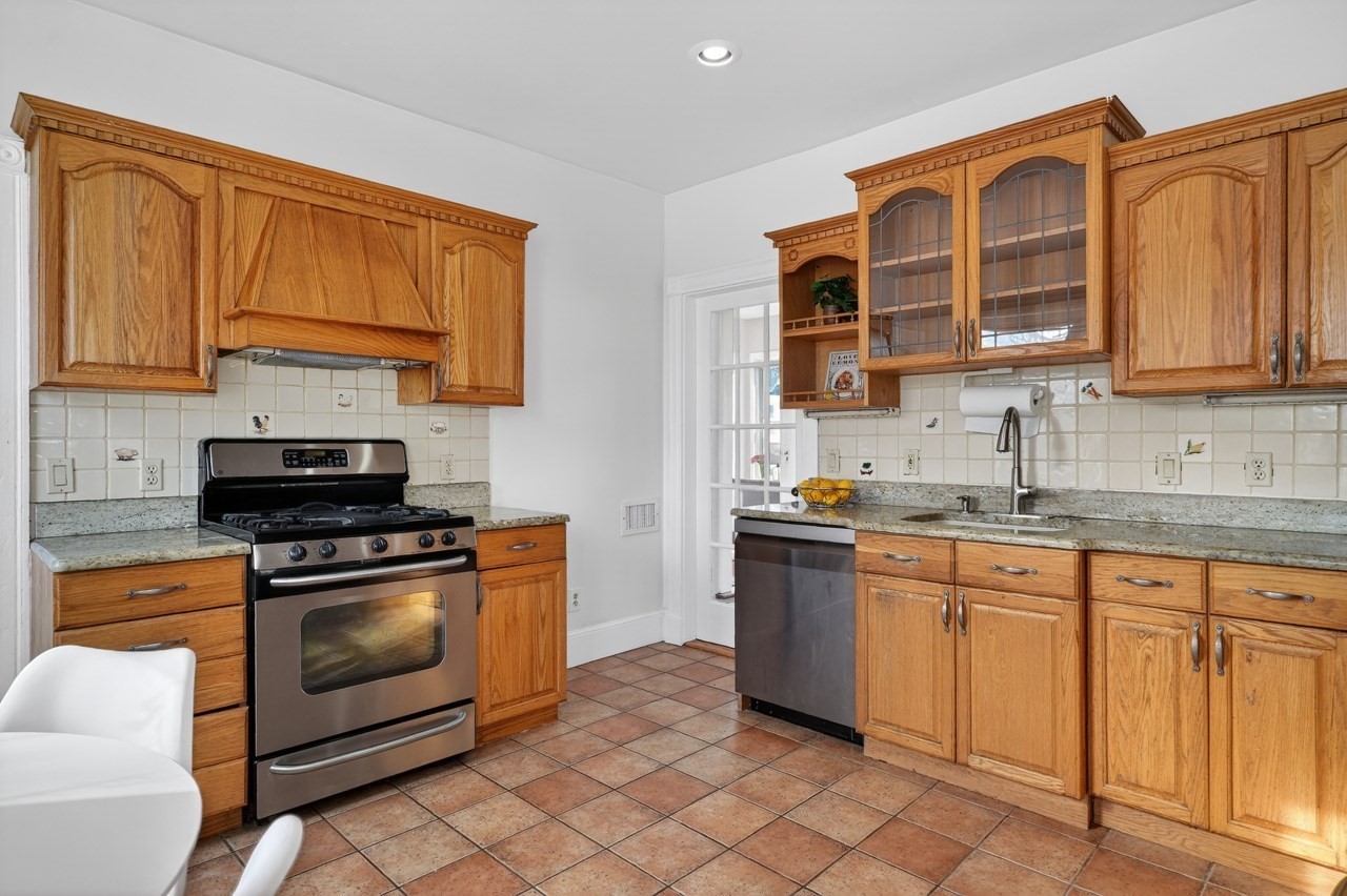 3 Henry Street Unit 3, Belmont, MA 02478 - Image 15