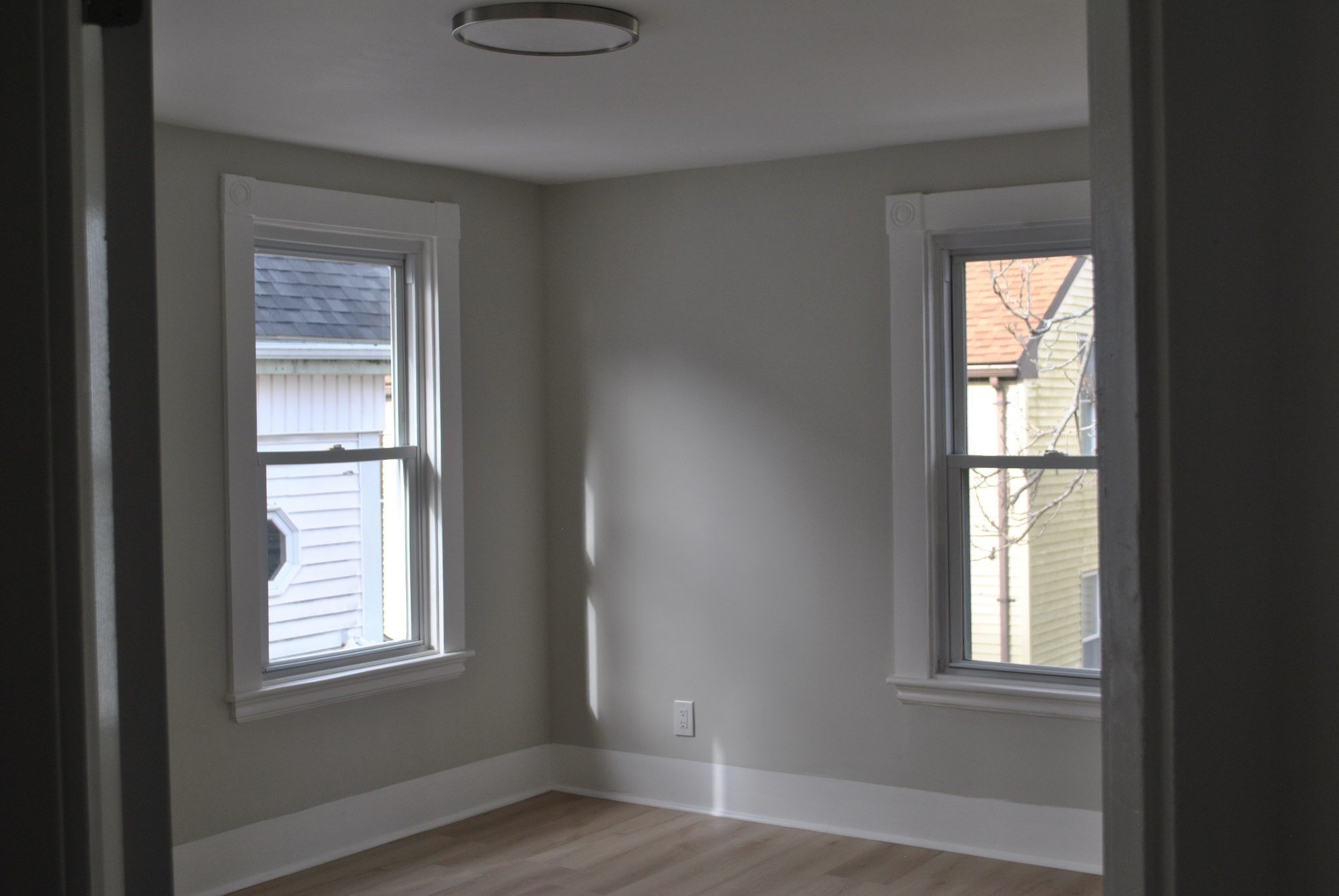 105 Sycamore St, New Bedford, MA 02740 - Image 11