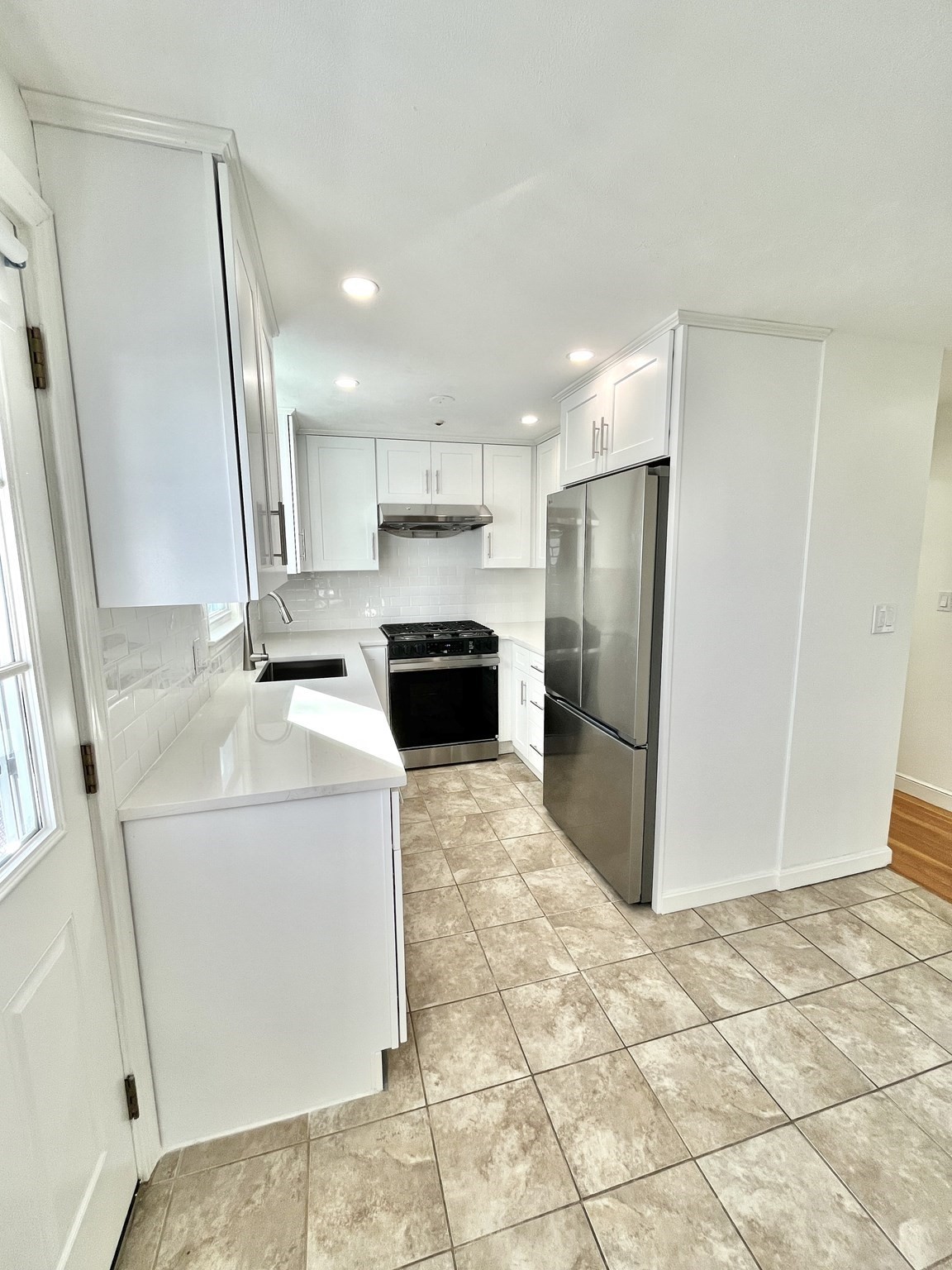 154 N Central Ave, Quincy, MA 02170 - Image 5