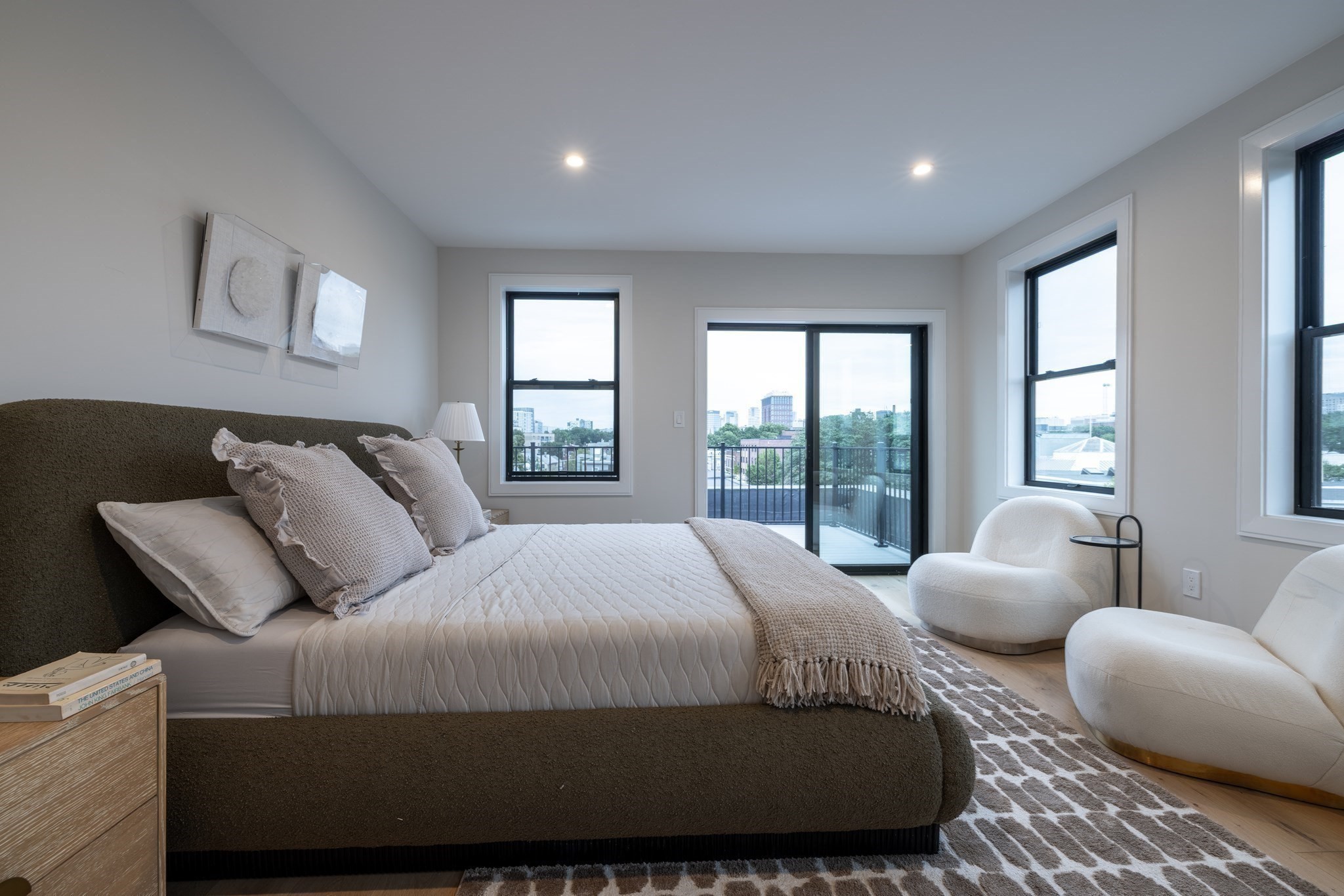 747 Cambridge Street Unit 6, Cambridge, MA 02141 - Image 2