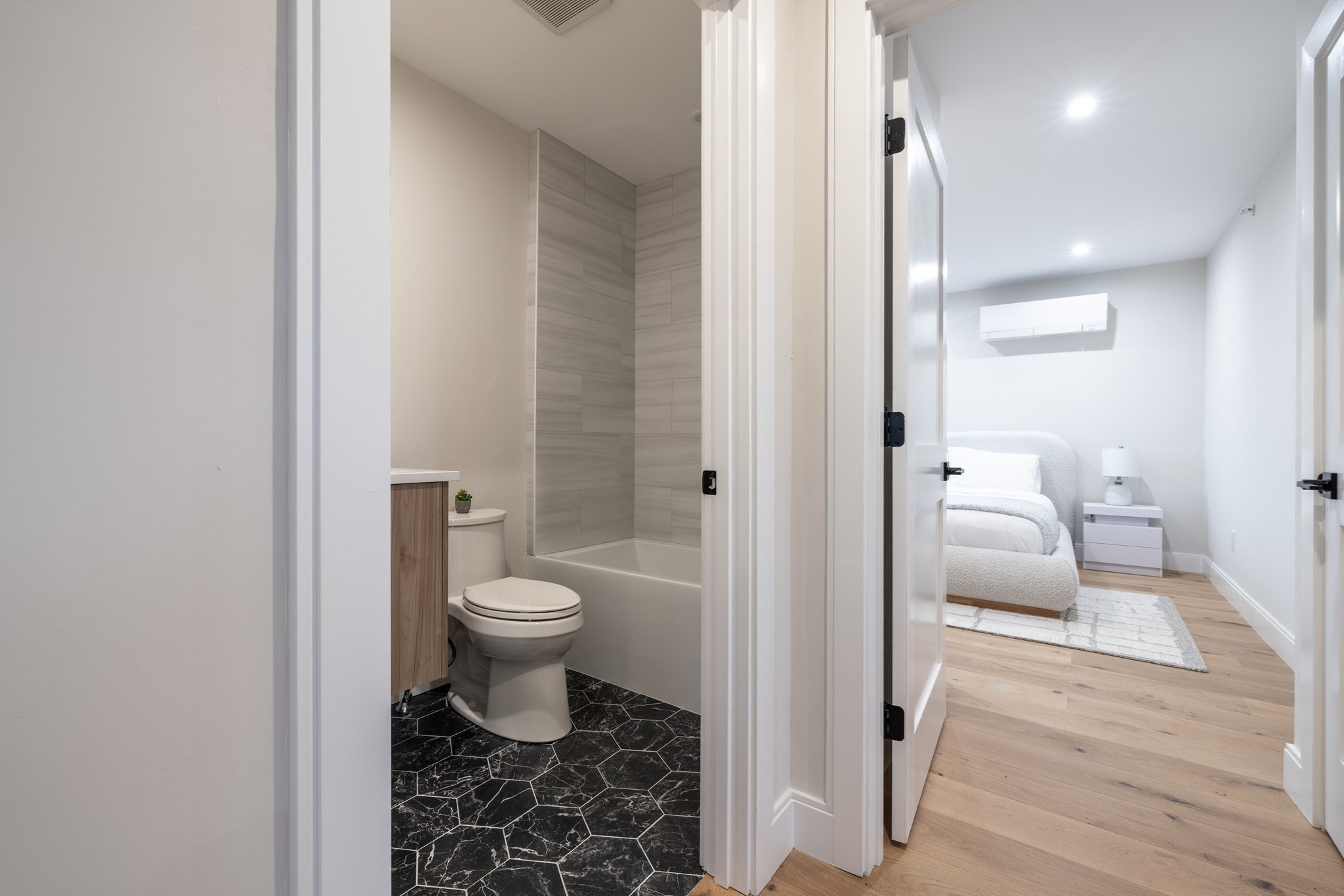 747 Cambridge Street Unit 6, Cambridge, MA 02141 - Image 22