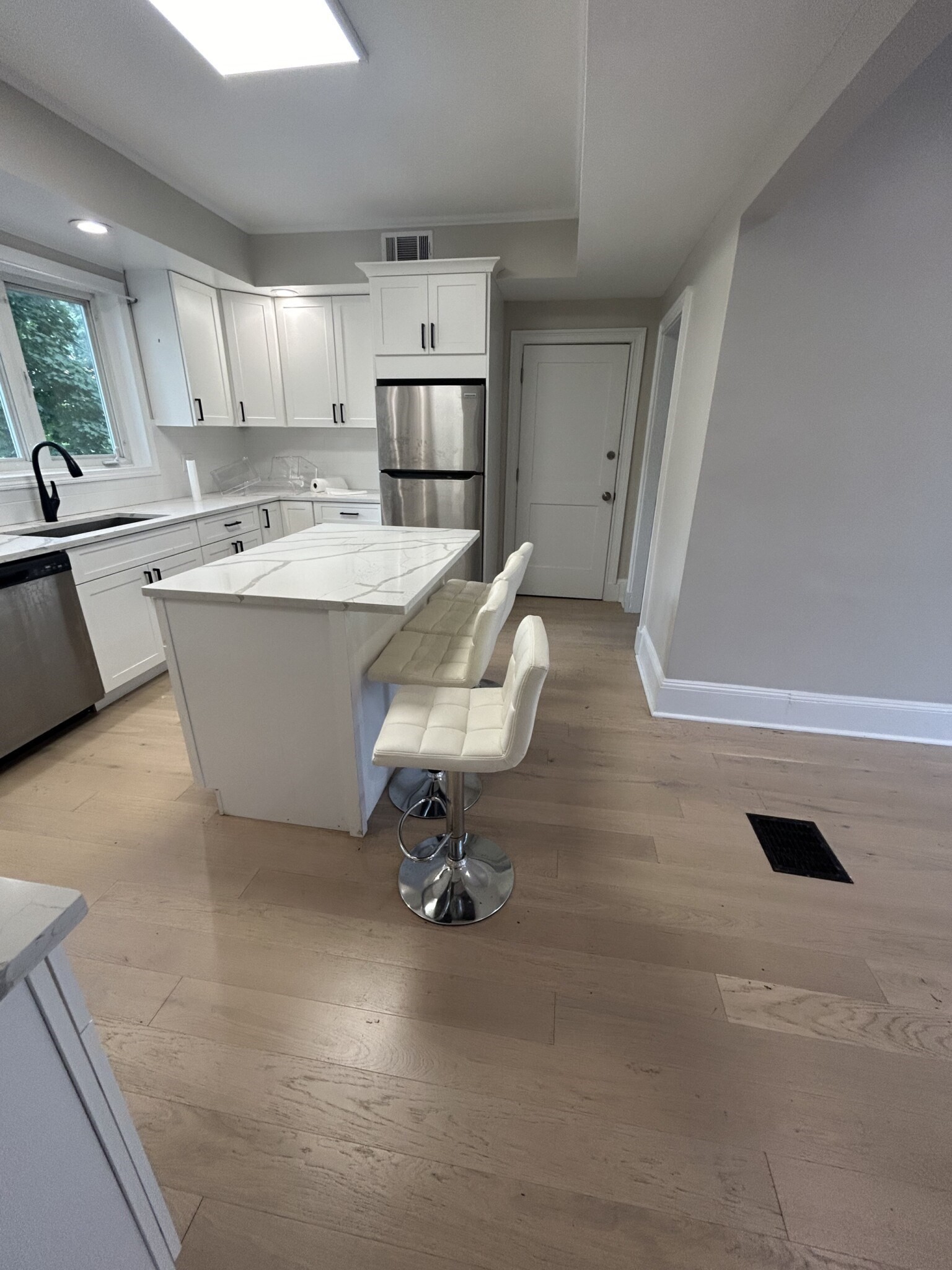 180 Dana Ave, Hyde Park, Boston, MA 02136 - Image 2