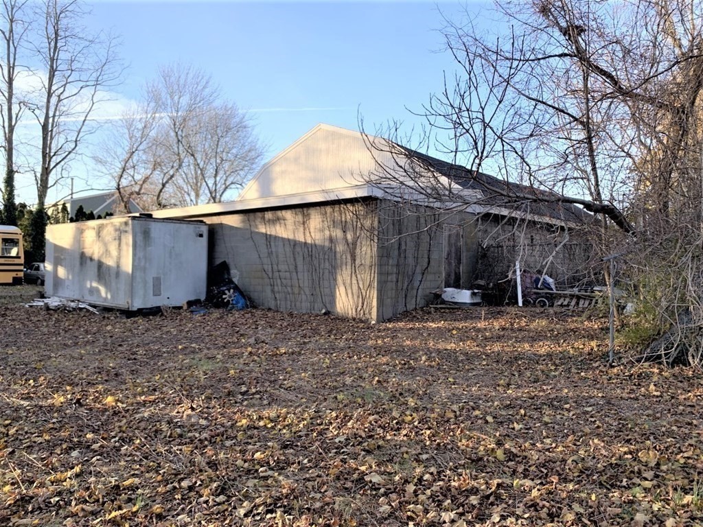 99 Spring St, Fairhaven, MA 02719 - Image 14