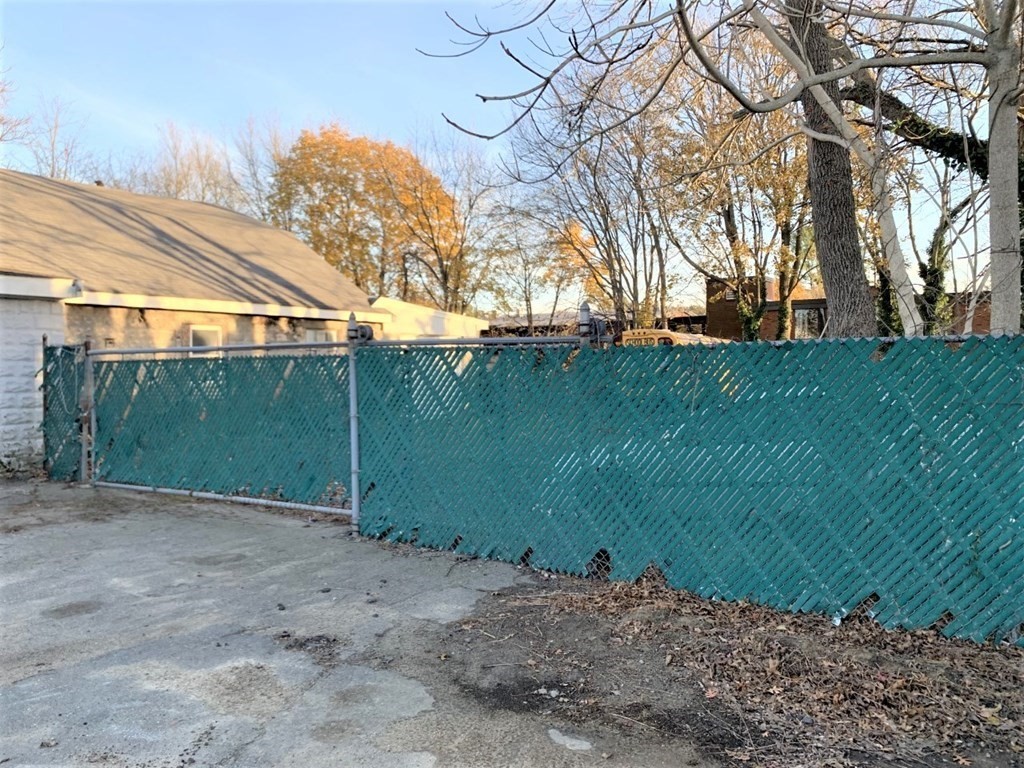 99 Spring St, Fairhaven, MA 02719 - Image 20