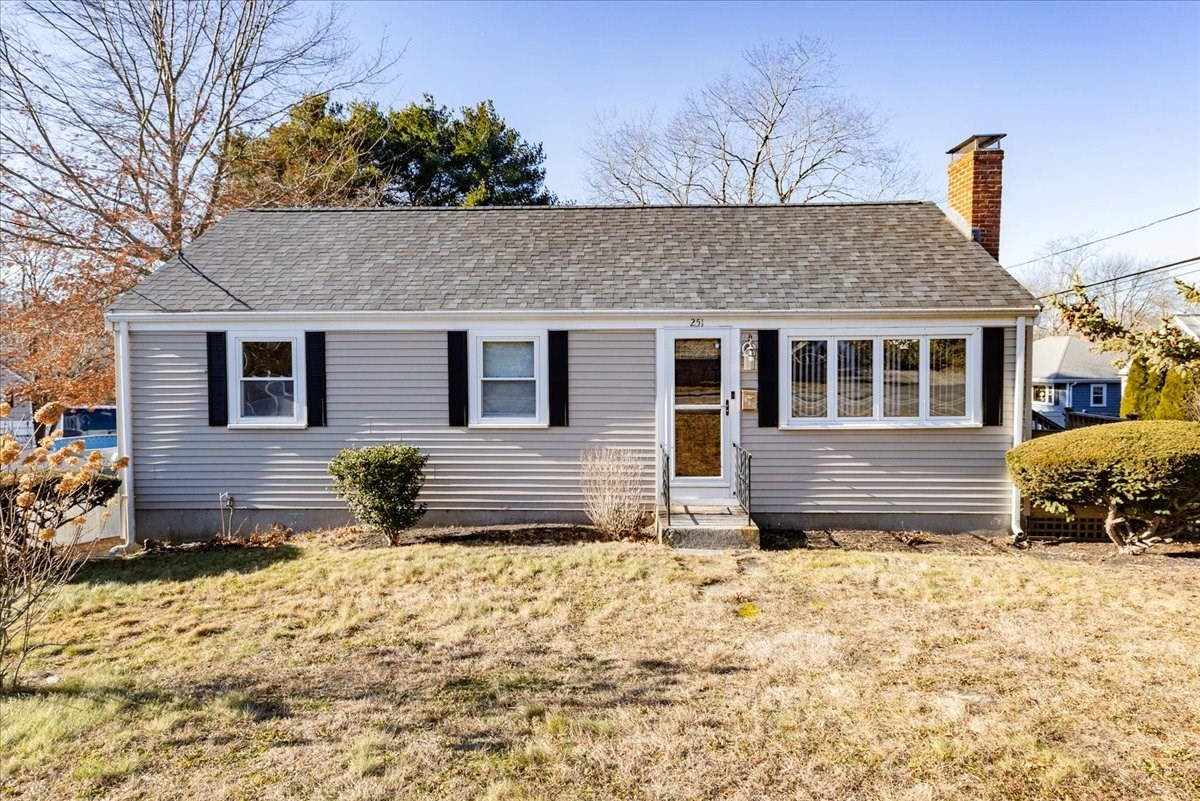 251 Green St, Weymouth, MA 02191
