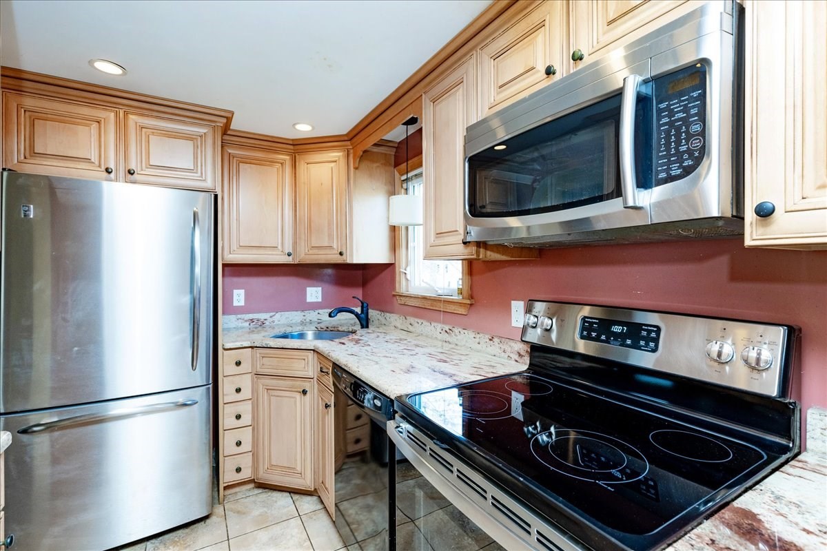 251 Green St, Weymouth, MA 02191 - Image 11